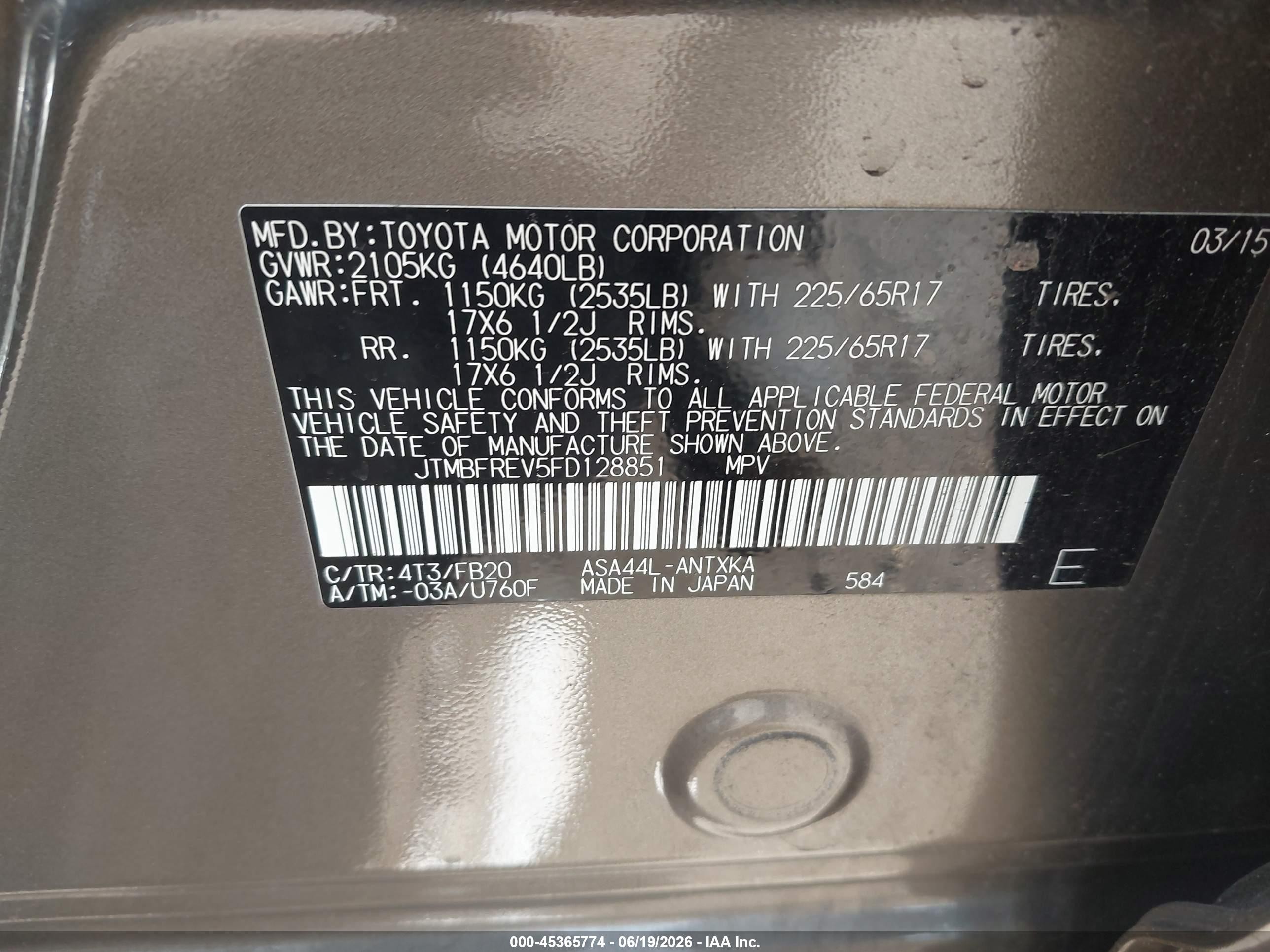 2015 Toyota Rav4 Le Gray vin: JTMBFREV5FD128851
