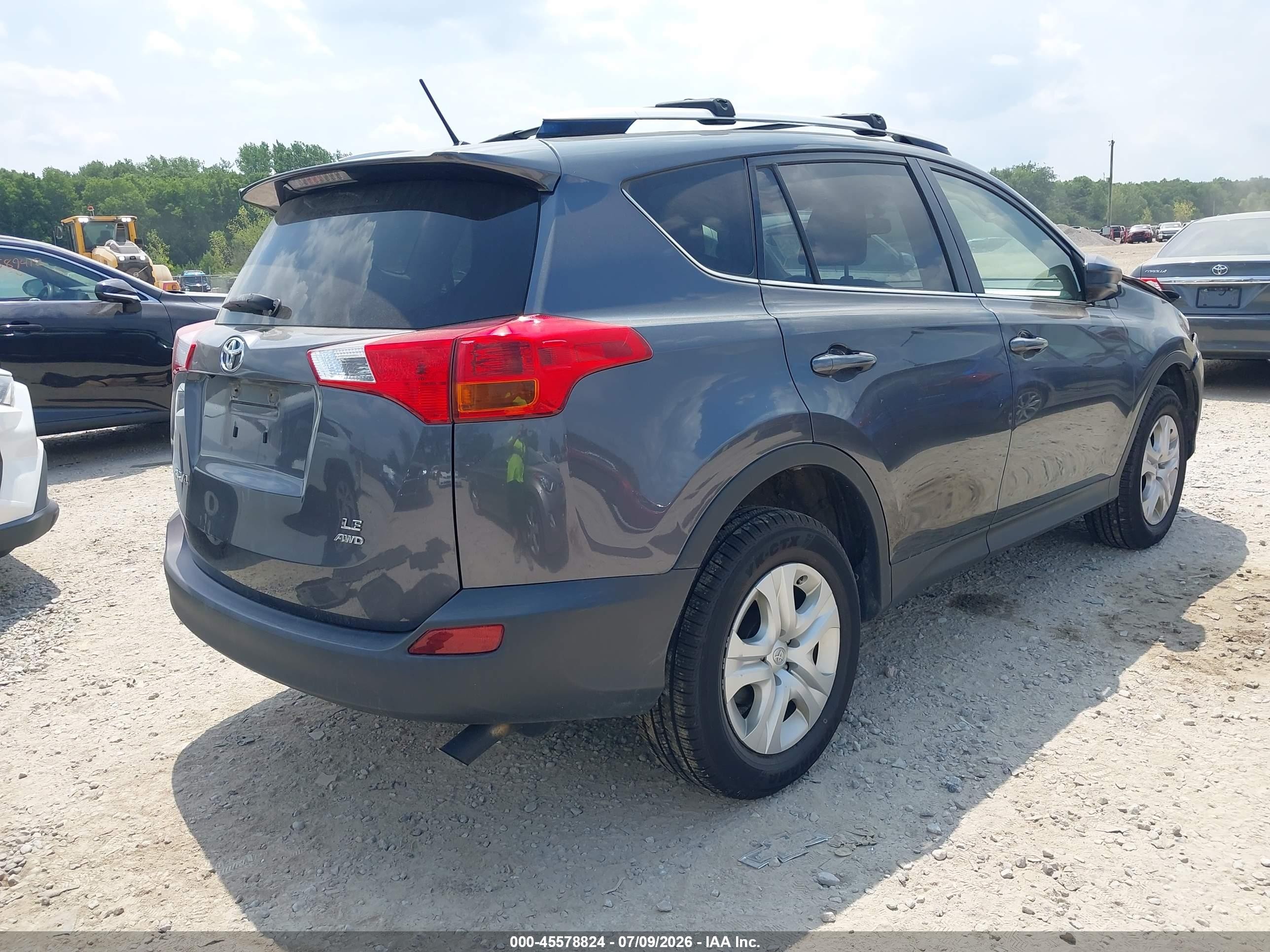 2015 Toyota Rav4 Le Серый vin: JTMBFREV5FD143897