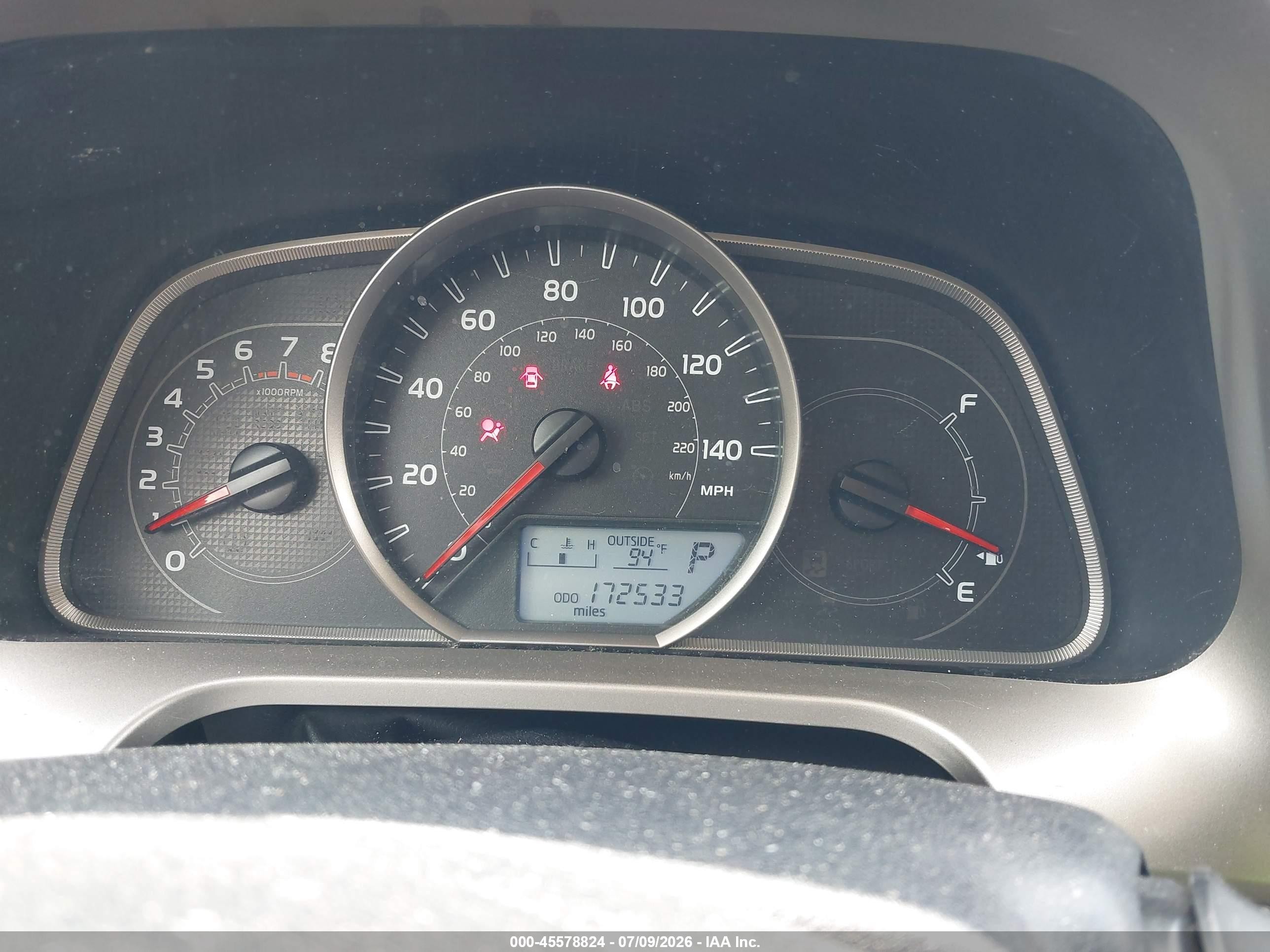 2015 Toyota Rav4 Le Серый vin: JTMBFREV5FD143897