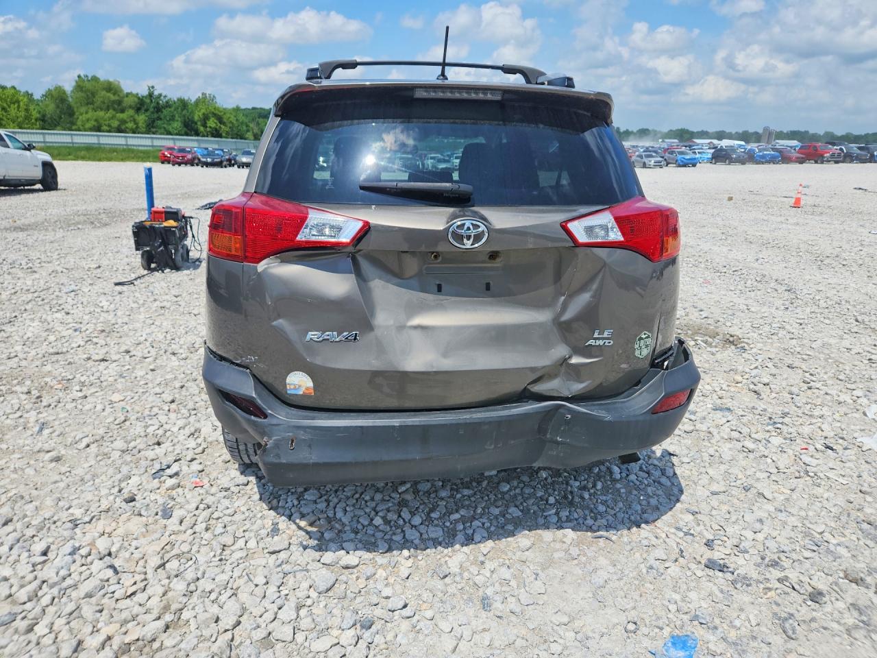 2015 Toyota Rav4 Le Желто-коричневый vin: JTMBFREV5FD167200