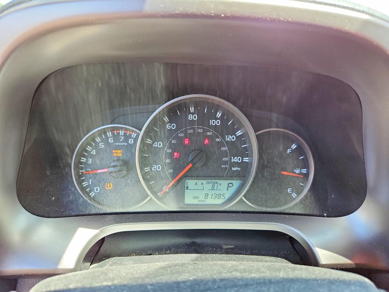 2016 Toyota Rav4 Le Красный vin: JTMBFREV5GJ068265