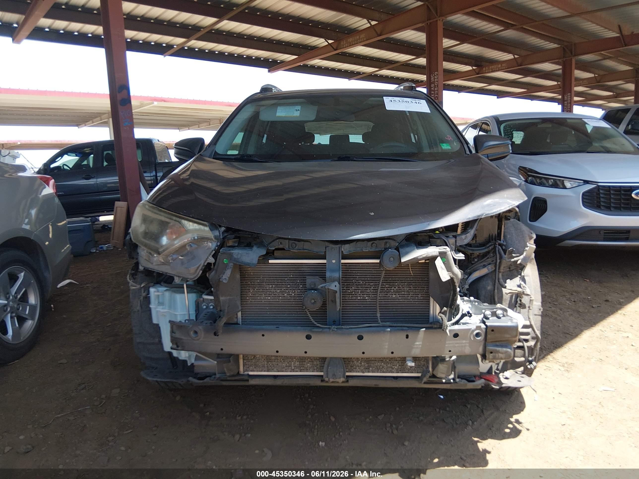 2016 Toyota Rav4 Le Gray vin: JTMBFREV5GJ088466