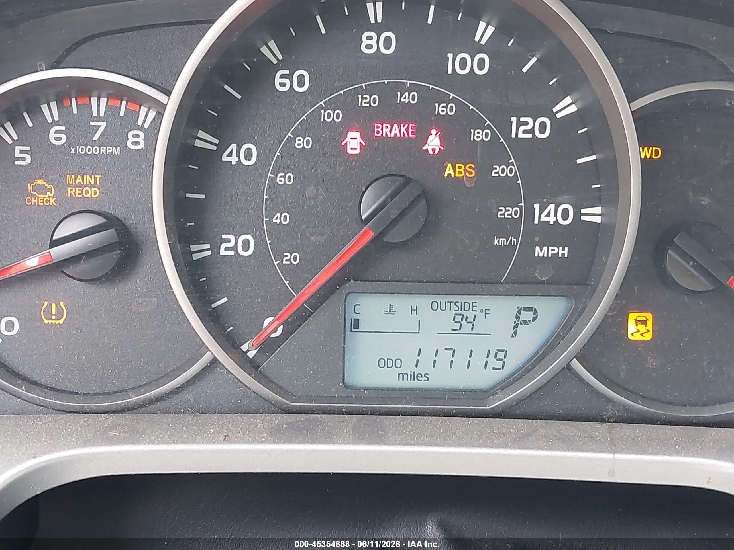 2016 Toyota Rav4 Le Серый vin: JTMBFREV5GJ092114