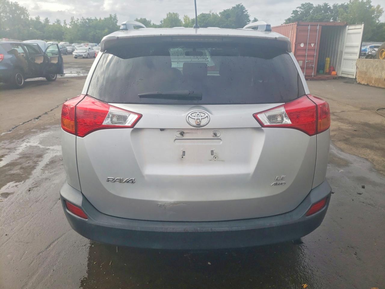 2013 Toyota Rav4 Le Silver vin: JTMBFREV6D5014056