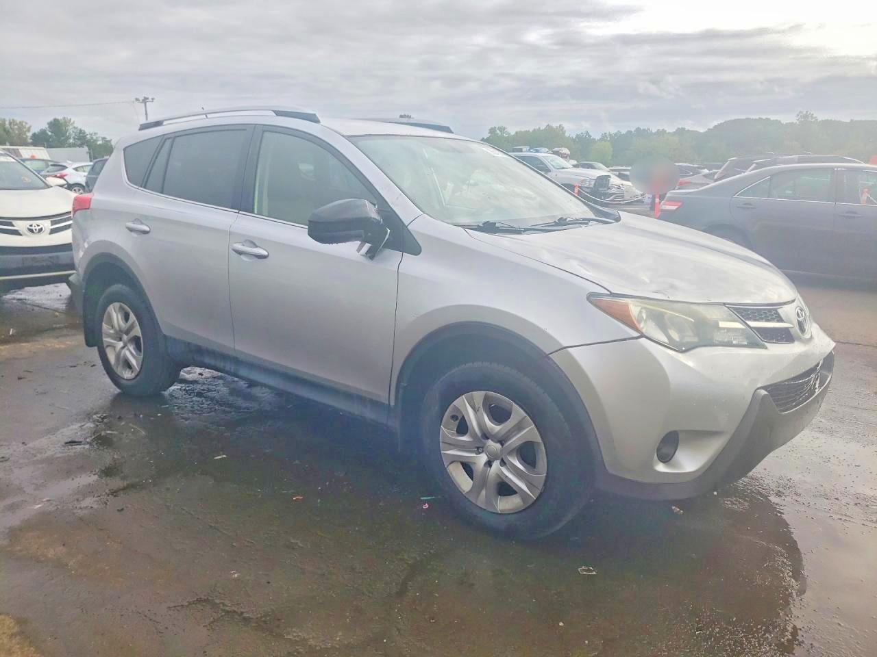 2013 Toyota Rav4 Le Silver vin: JTMBFREV6D5014056