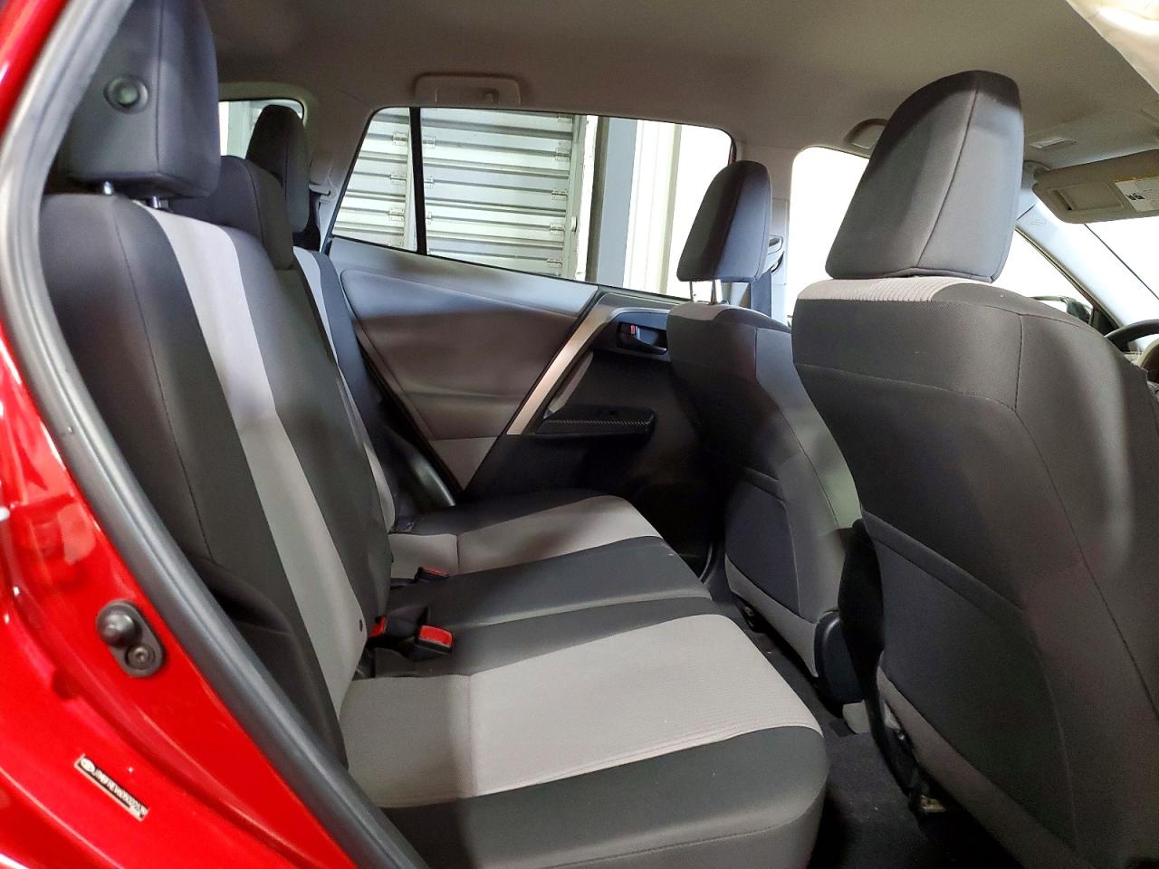2013 Toyota Rav4 Le Red vin: JTMBFREV6D5022139