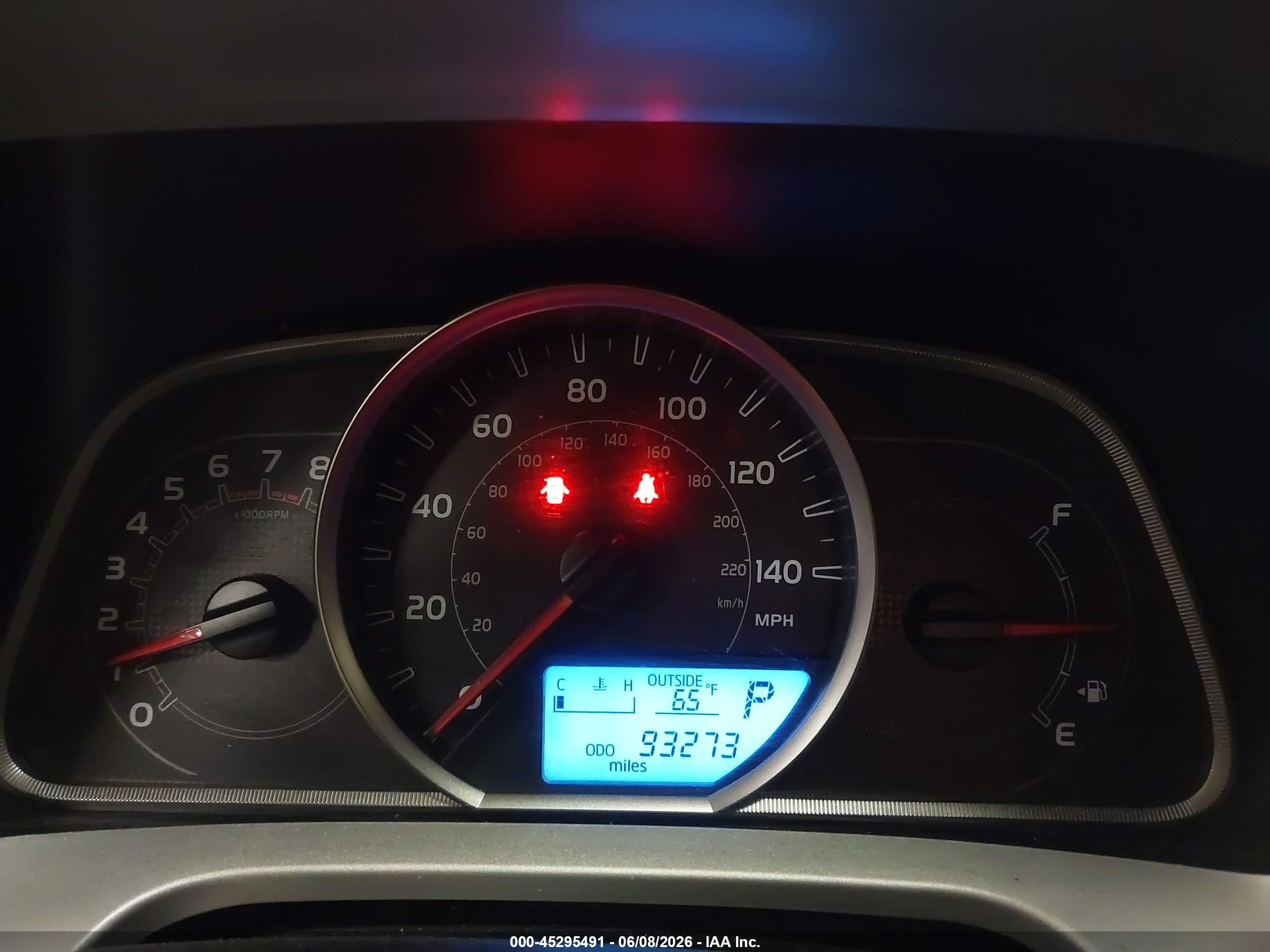 2013 Toyota Rav4 Le Серебряный vin: JTMBFREV6D5026563