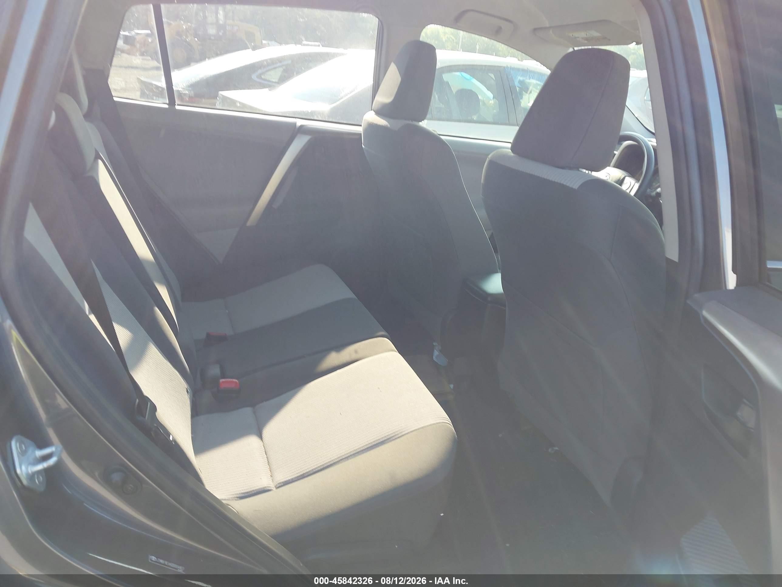 2013 Toyota Rav4 Le Серый vin: JTMBFREV6DD004407