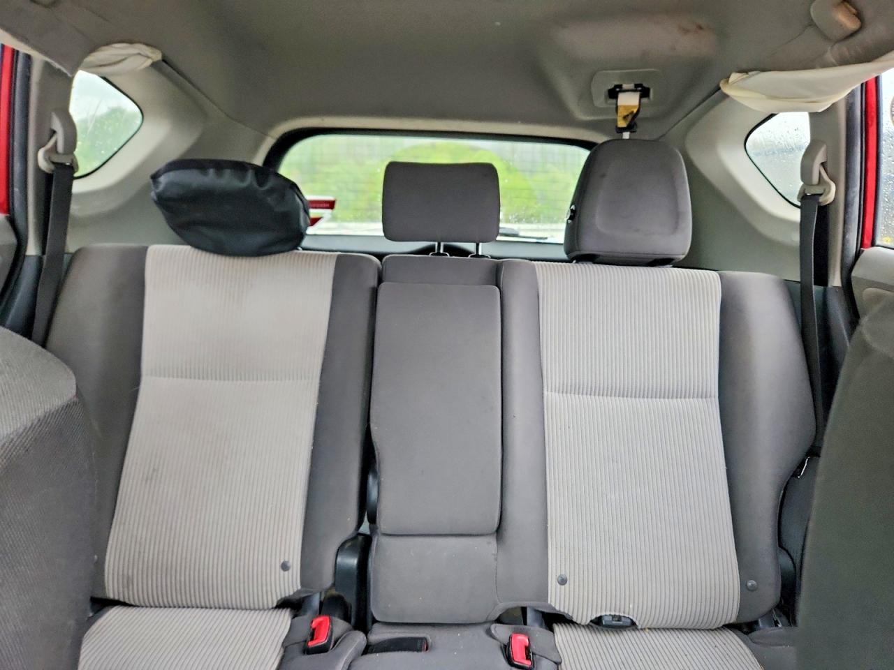 2013 Toyota Rav4 Le Red vin: JTMBFREV6DD022390