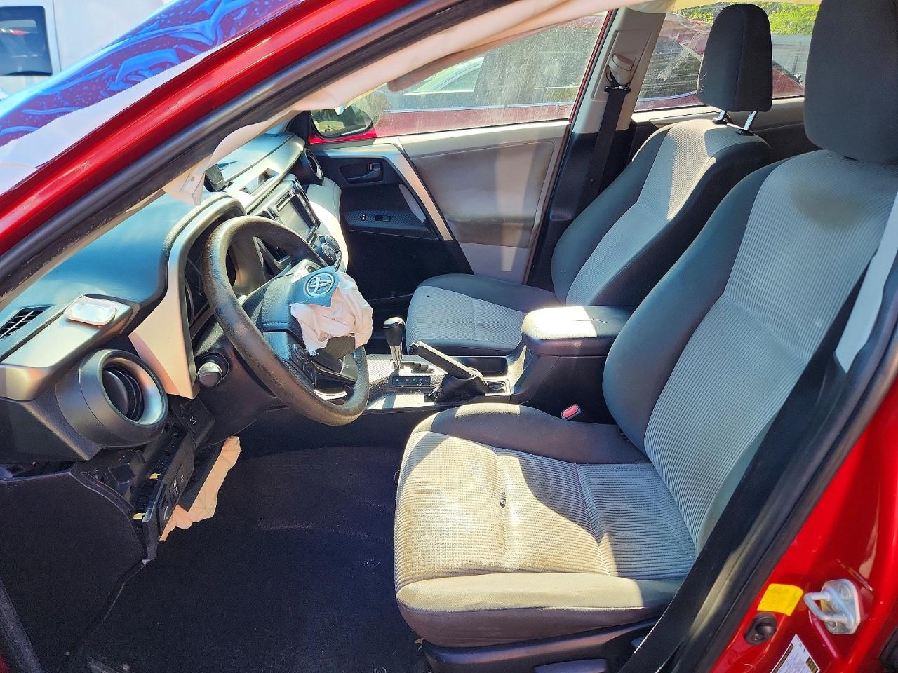 2013 Toyota Rav4 Le Red vin: JTMBFREV6DD022390