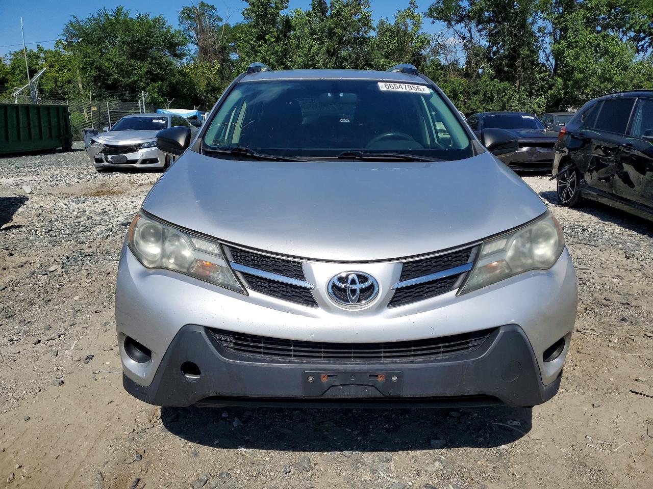 2014 Toyota Rav4 Le Silver vin: JTMBFREV6EJ003549