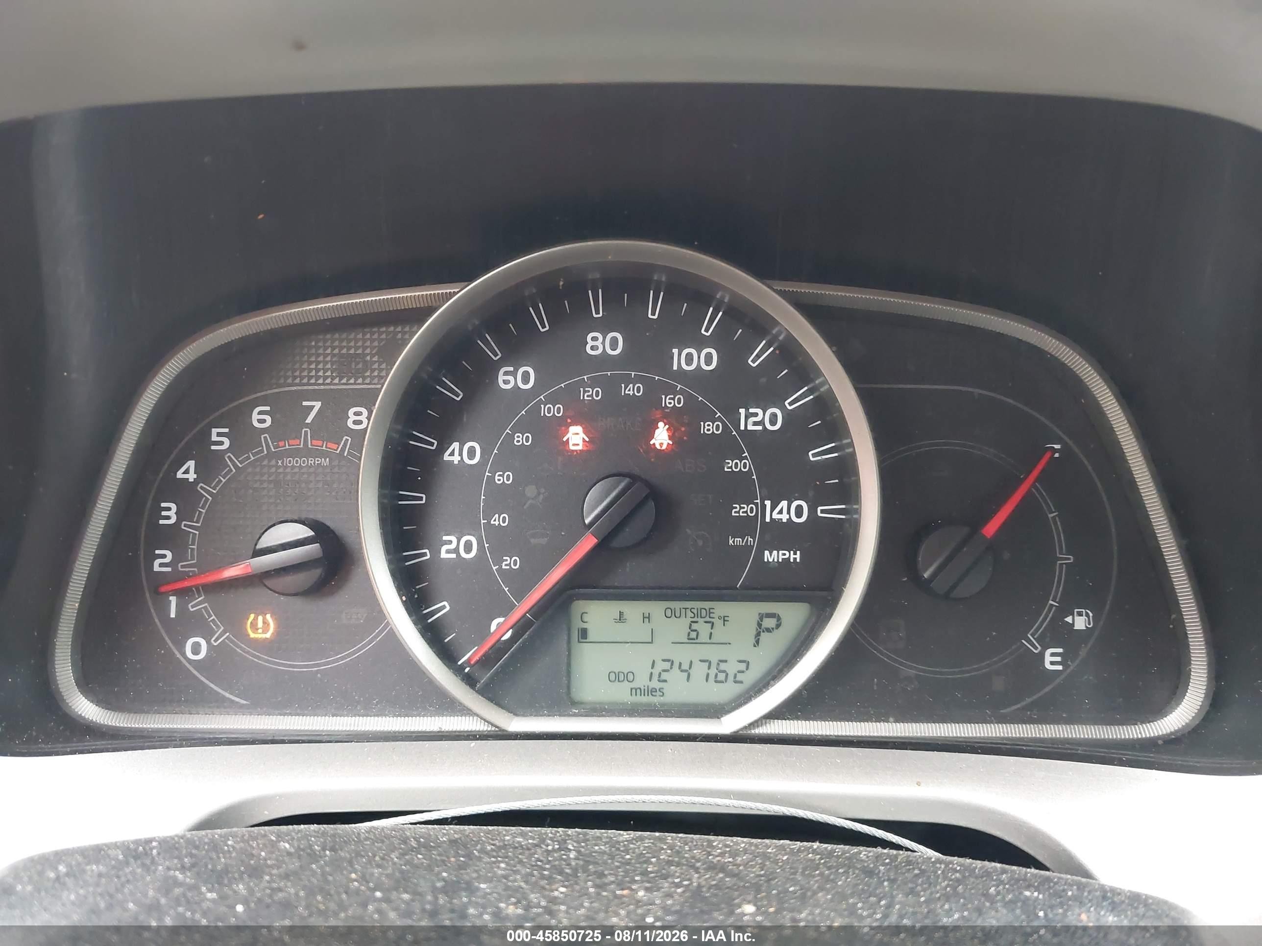 2015 Toyota Rav4 Le Gray vin: JTMBFREV6FD119060