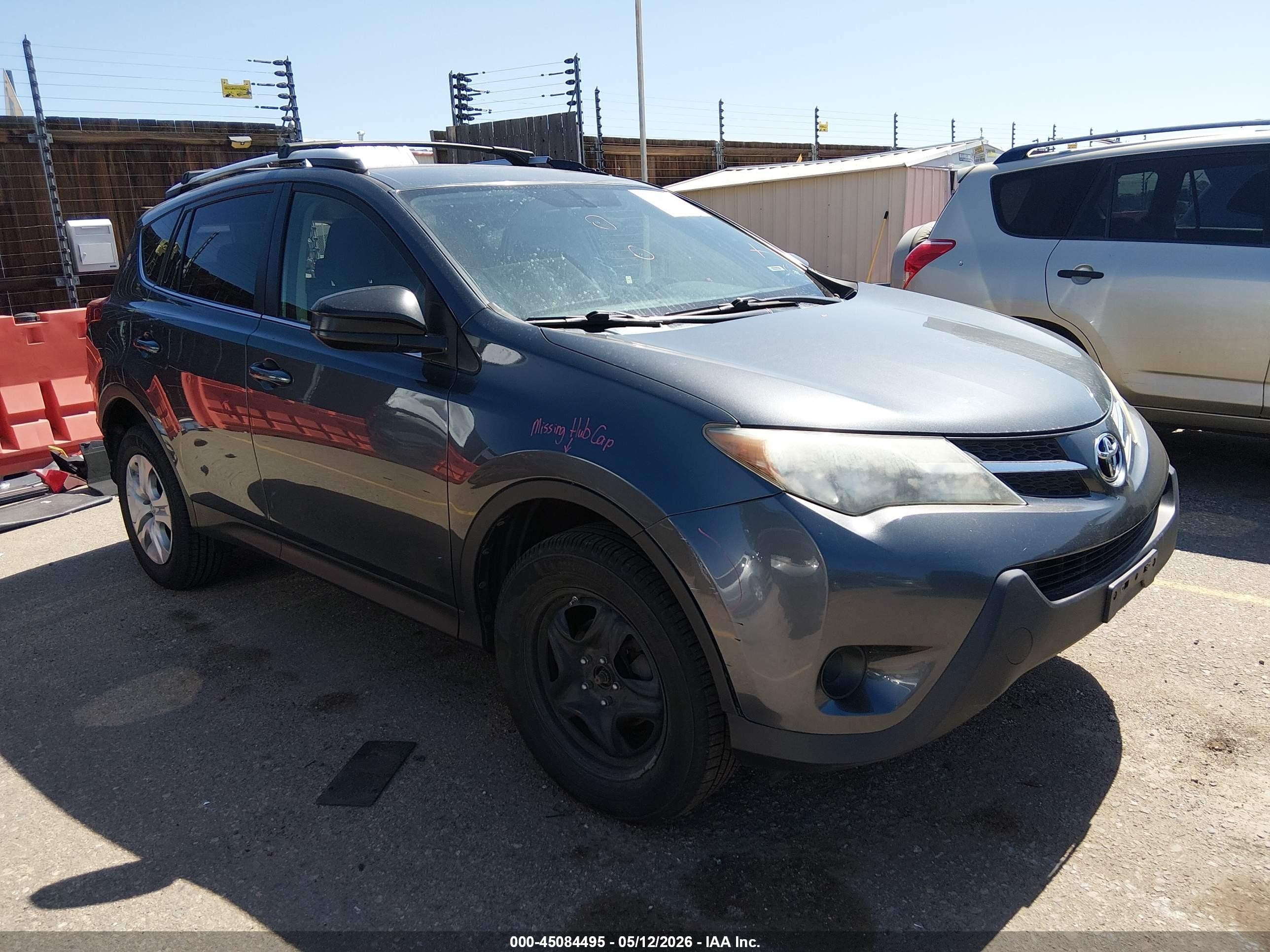 2015 Toyota Rav4 Le Black vin: JTMBFREV6FD137929