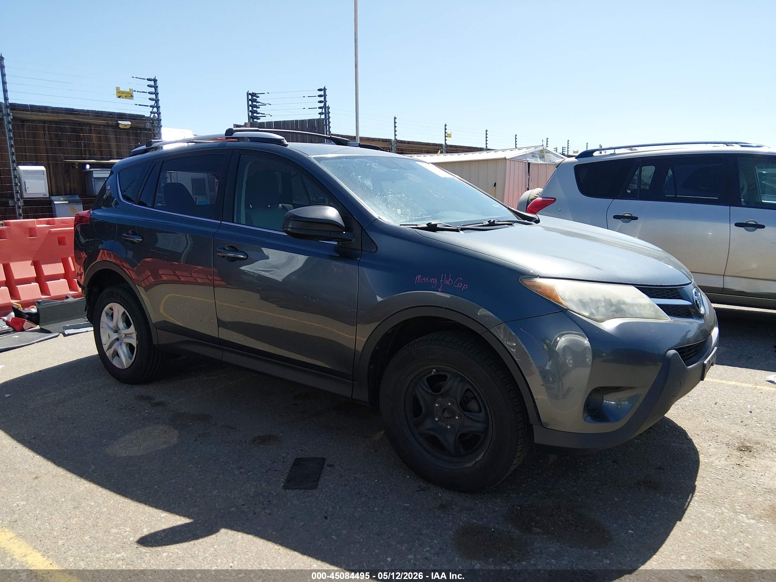 2015 Toyota Rav4 Le Black vin: JTMBFREV6FD137929
