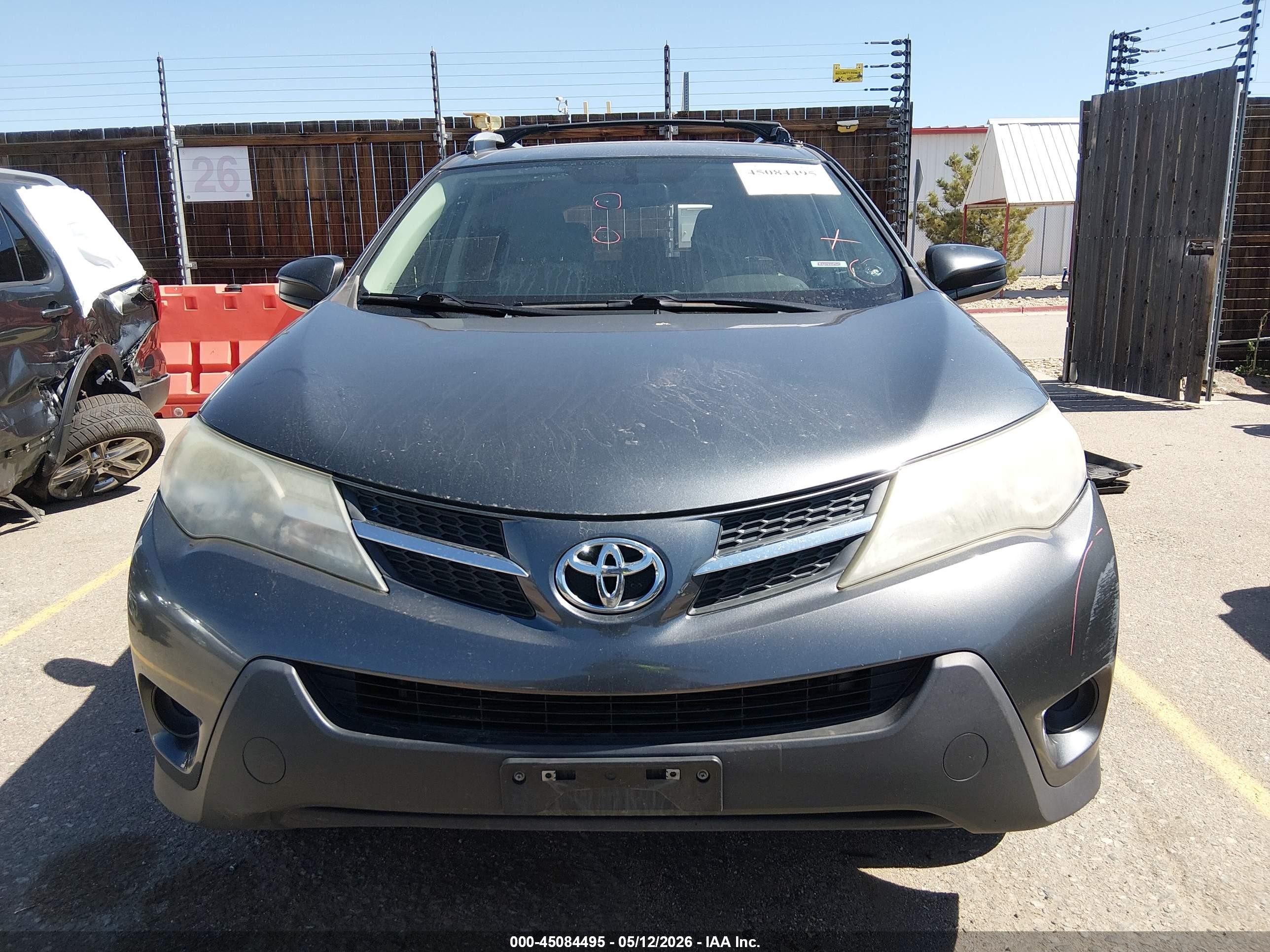 2015 Toyota Rav4 Le Black vin: JTMBFREV6FD137929