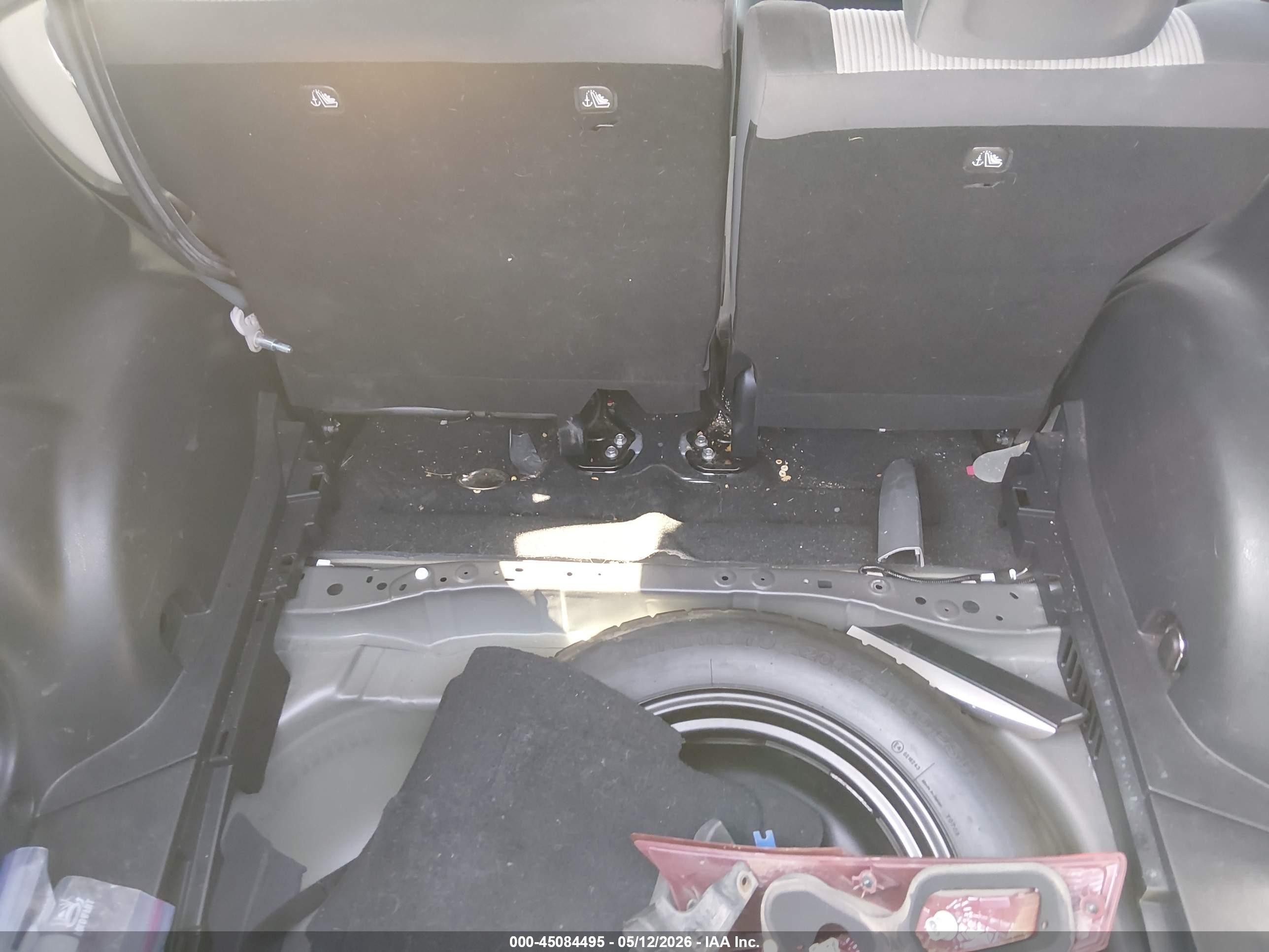 2015 Toyota Rav4 Le Black vin: JTMBFREV6FD137929