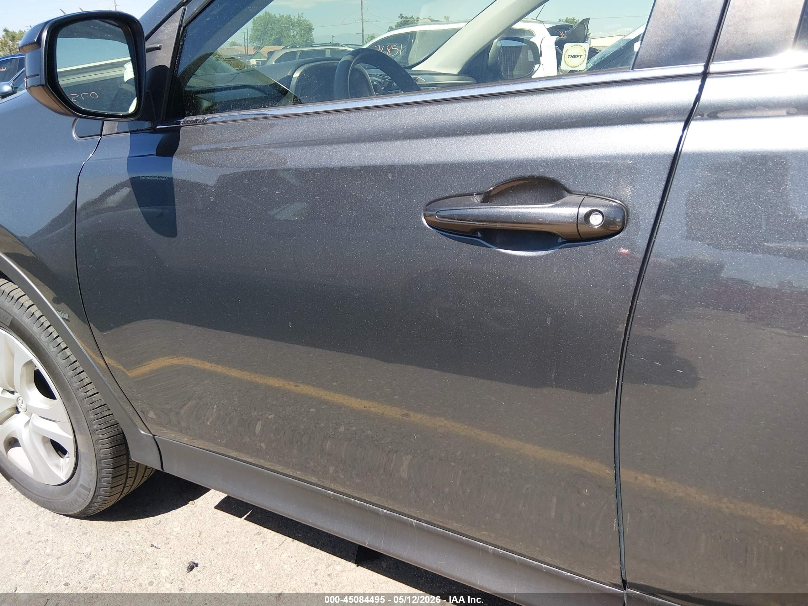 2015 Toyota Rav4 Le Black vin: JTMBFREV6FD137929