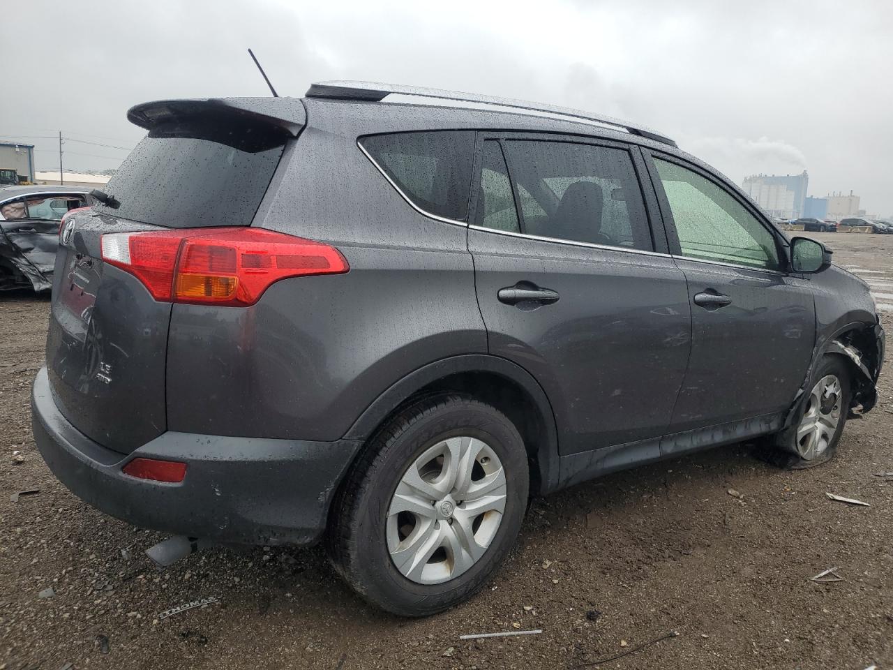 2015 Toyota Rav4 Le Gray vin: JTMBFREV6FJ016934