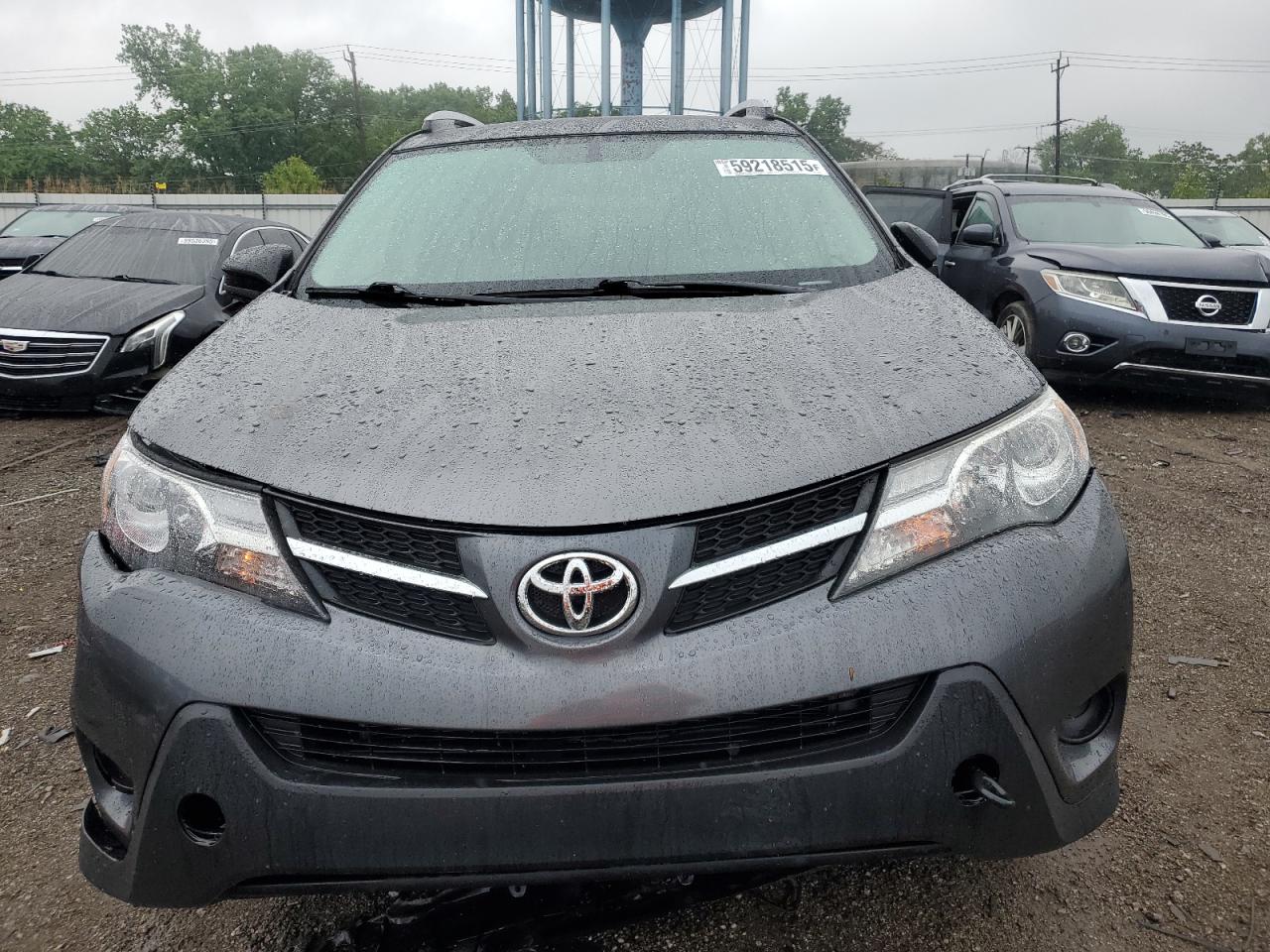 2015 Toyota Rav4 Le Gray vin: JTMBFREV6FJ016934
