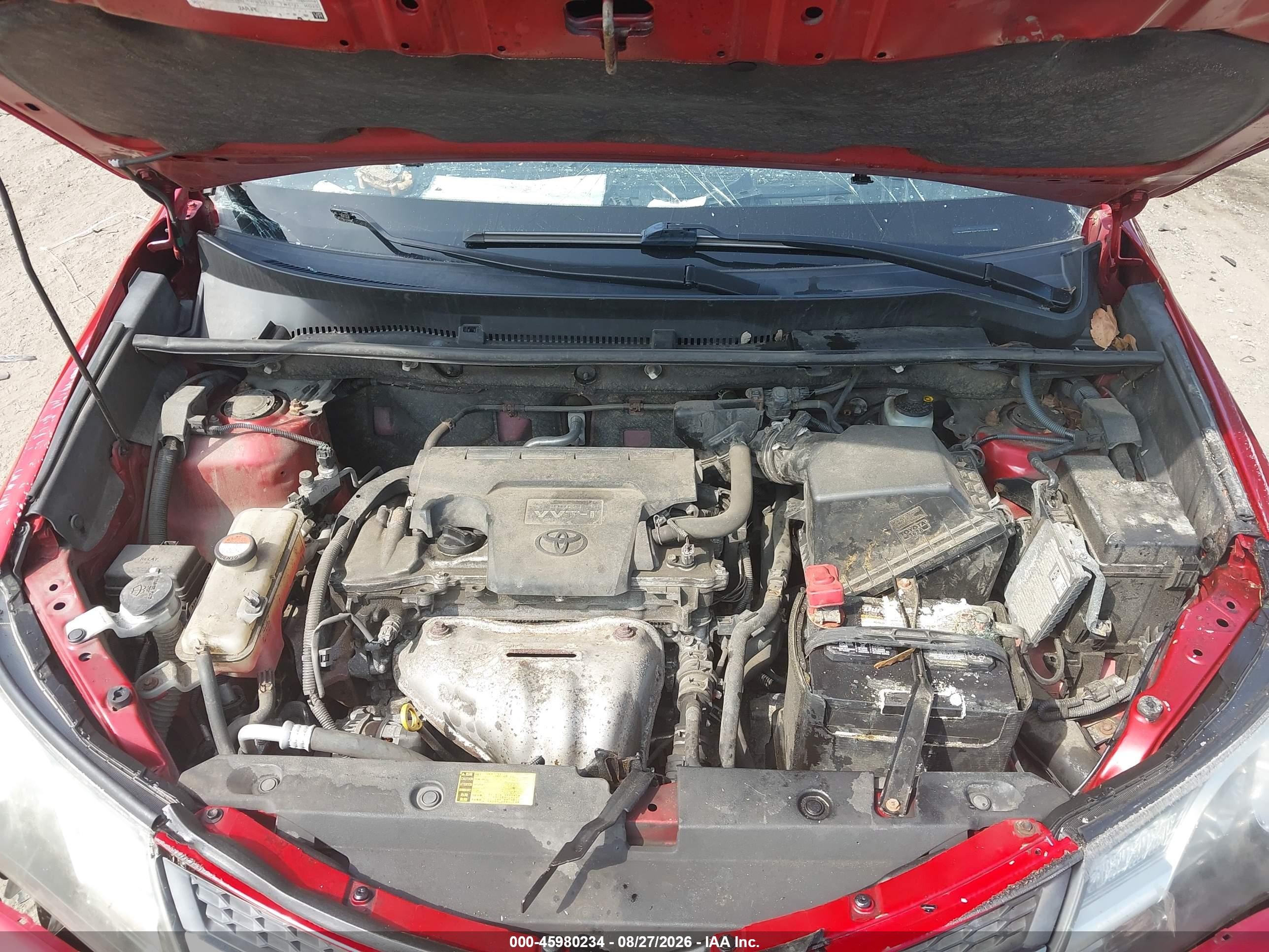 2015 Toyota Rav4 Le Red vin: JTMBFREV6FJ018411