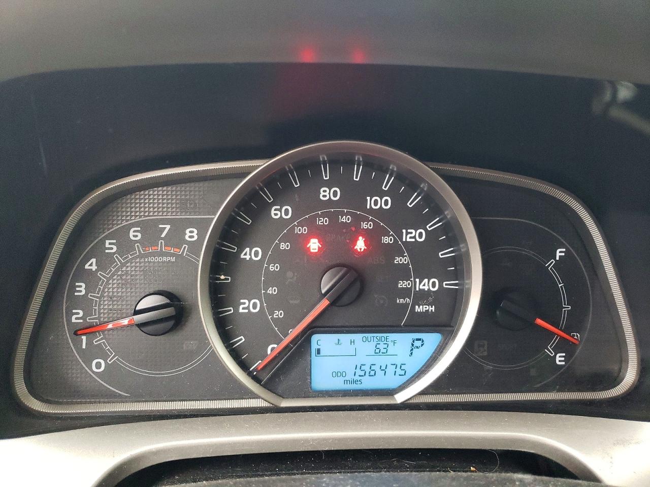 2015 Toyota Rav4 Le Gray vin: JTMBFREV6FJ026217