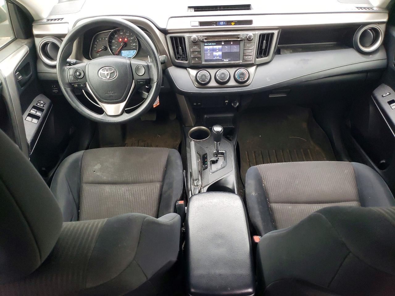 2015 Toyota Rav4 Le Gray vin: JTMBFREV6FJ026217