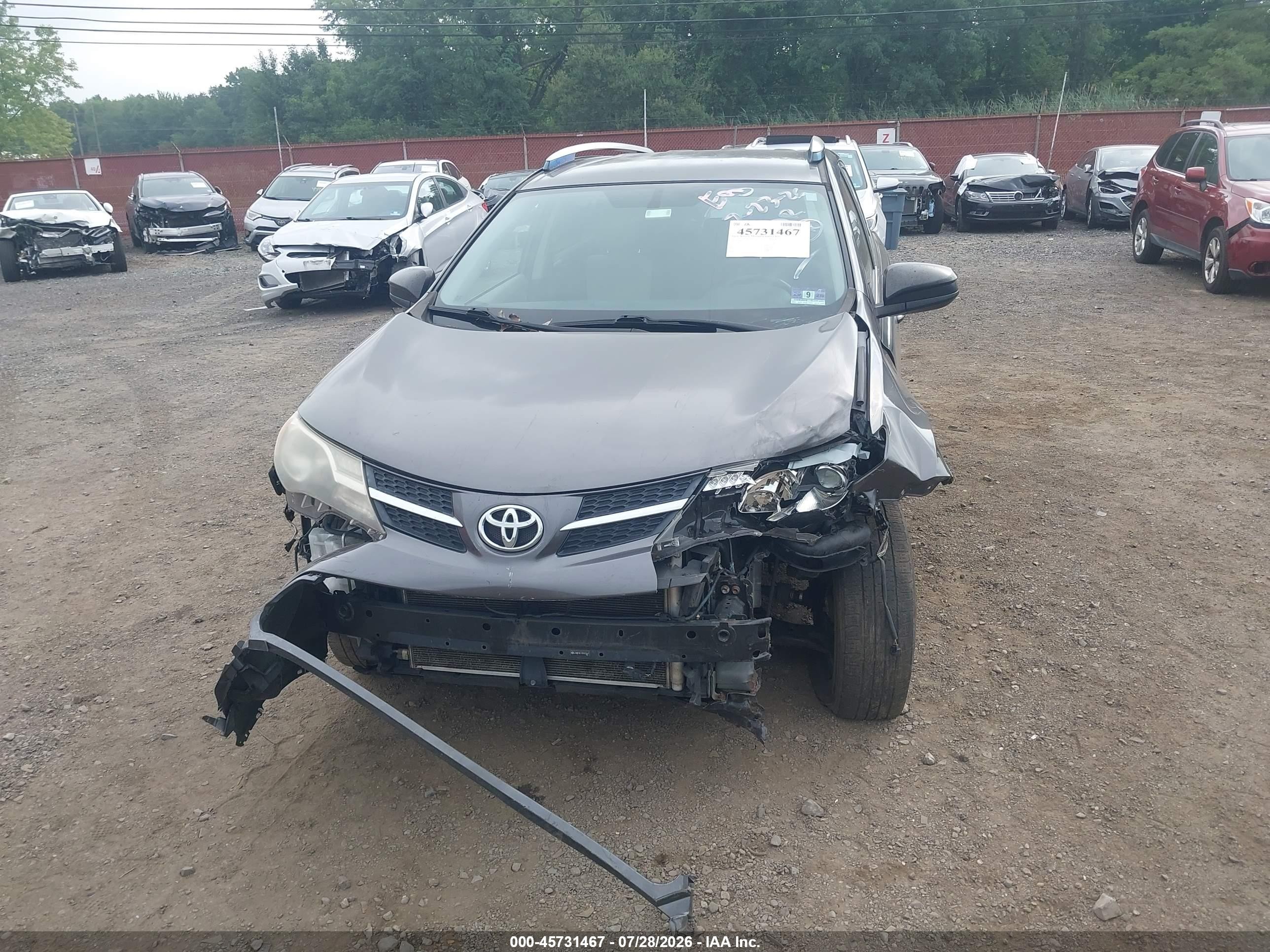 2013 Toyota Rav4 Le Gray vin: JTMBFREV7D5023641
