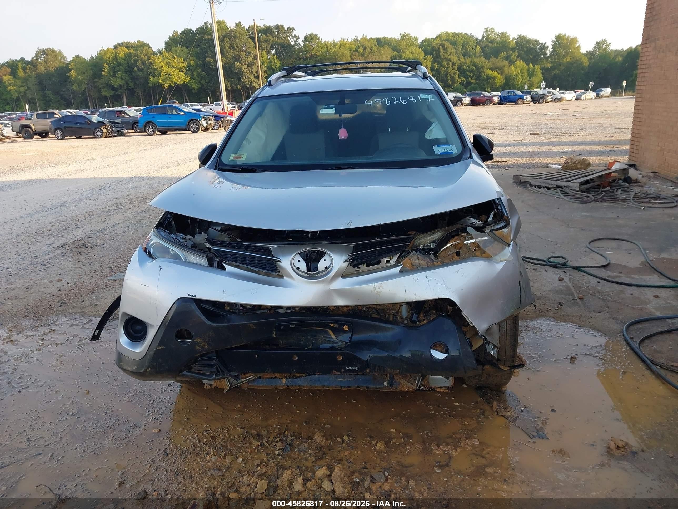 2013 Toyota Rav4 Le Silver vin: JTMBFREV7DD012614