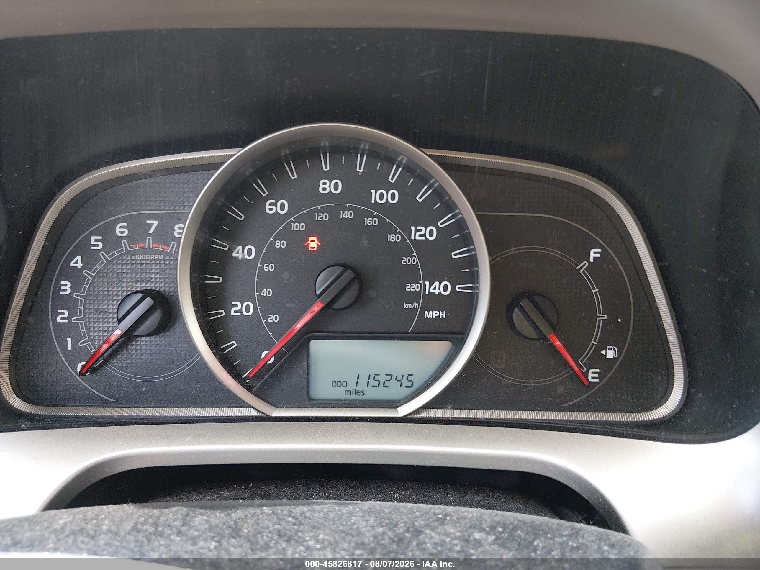 2013 Toyota Rav4 Le Silver vin: JTMBFREV7DD012614