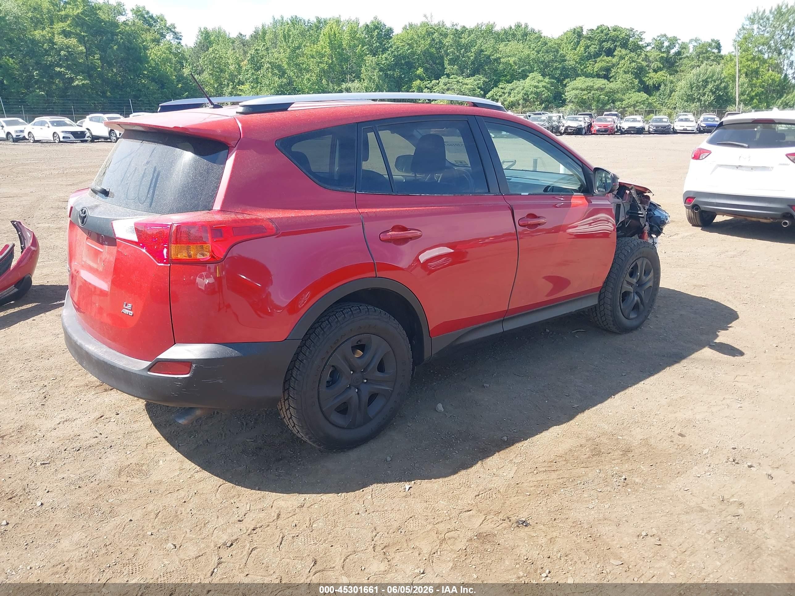 2013 Toyota Rav4 Le Red vin: JTMBFREV7DD027551