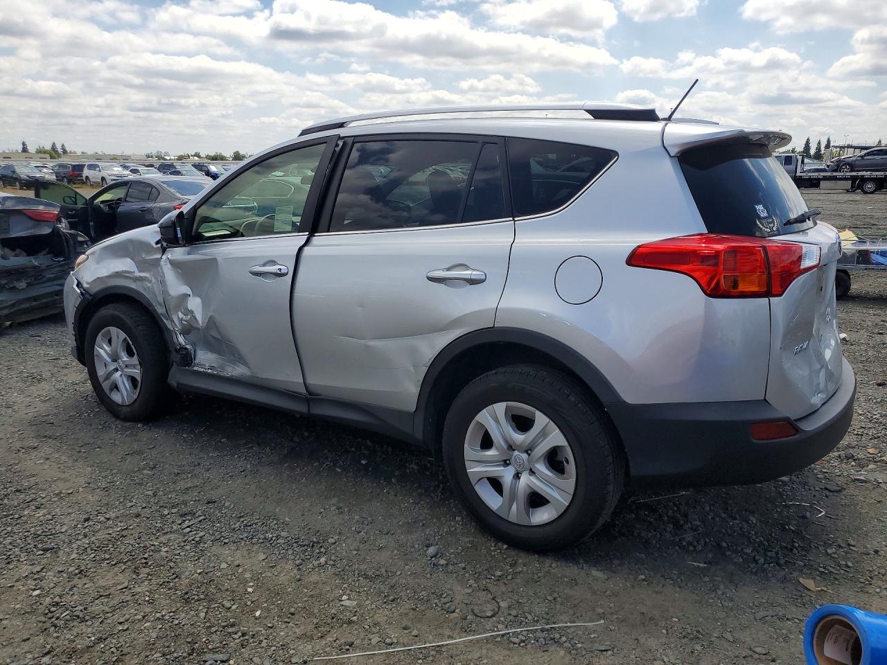 2013 Toyota Rav4 Le Silver vin: JTMBFREV7DD040817