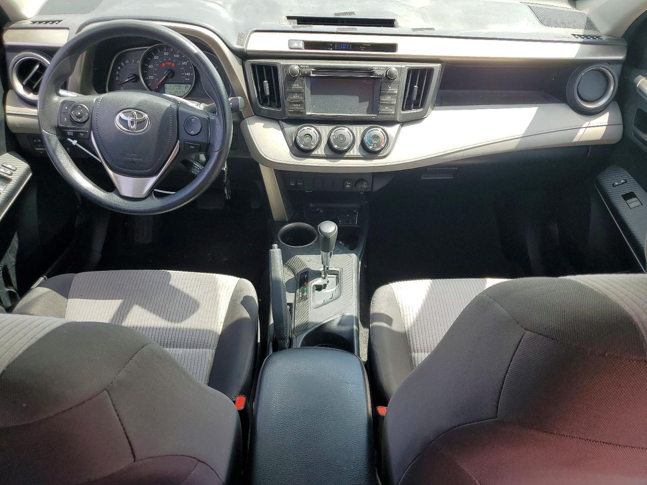 2013 Toyota Rav4 Le Silver vin: JTMBFREV7DD040817