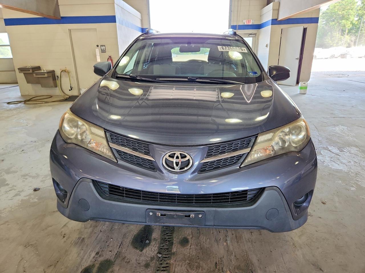 2014 Toyota Rav4 Le Blue vin: JTMBFREV7ED062656