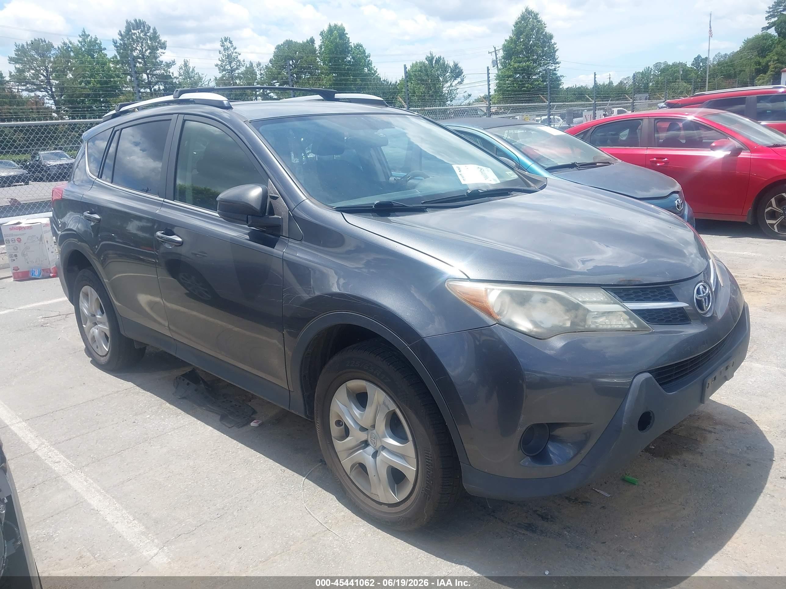 2014 Toyota Rav4 Le Gray vin: JTMBFREV7ED068652