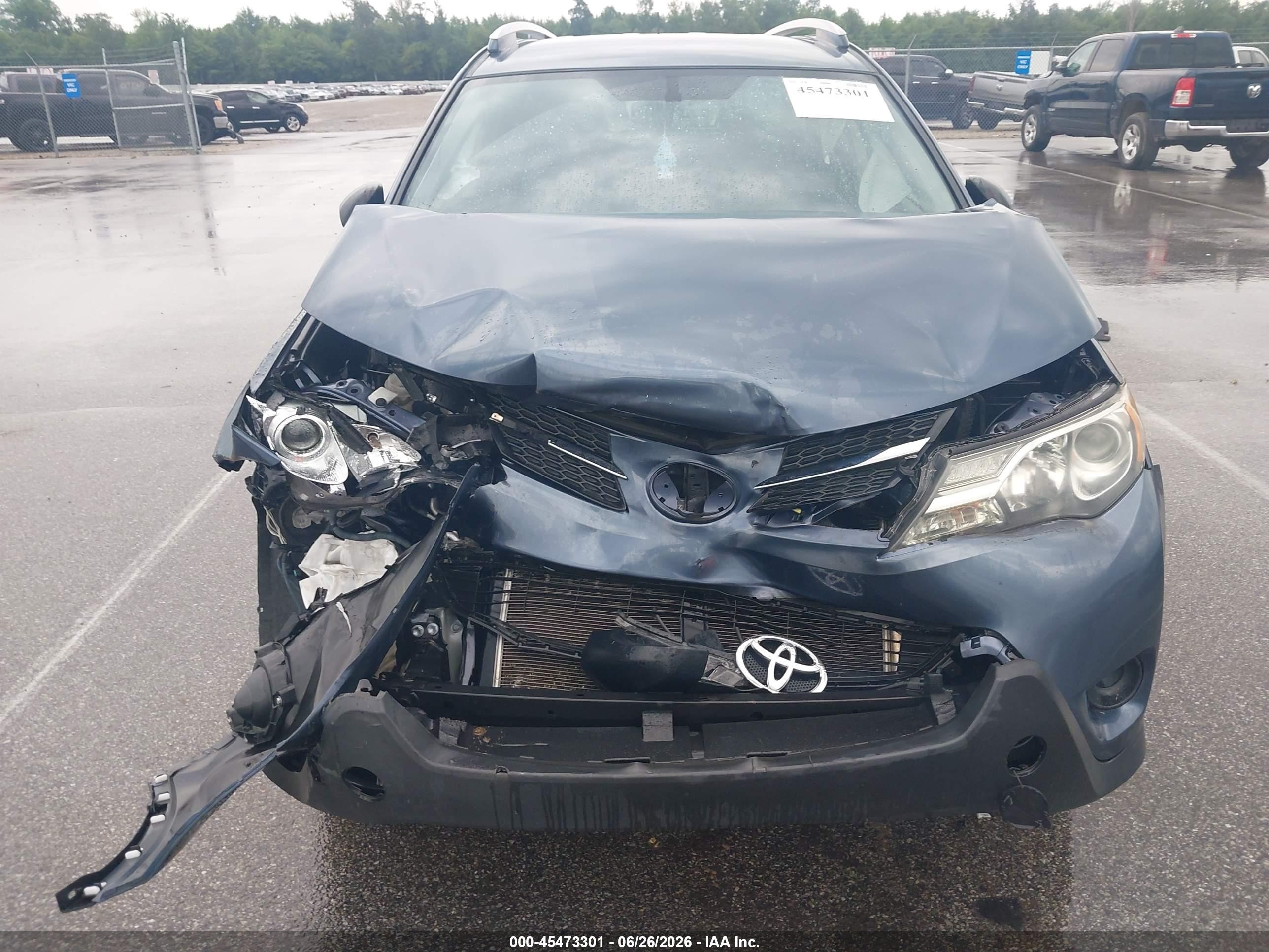 2014 Toyota Rav4 Le Синий vin: JTMBFREV7ED076931