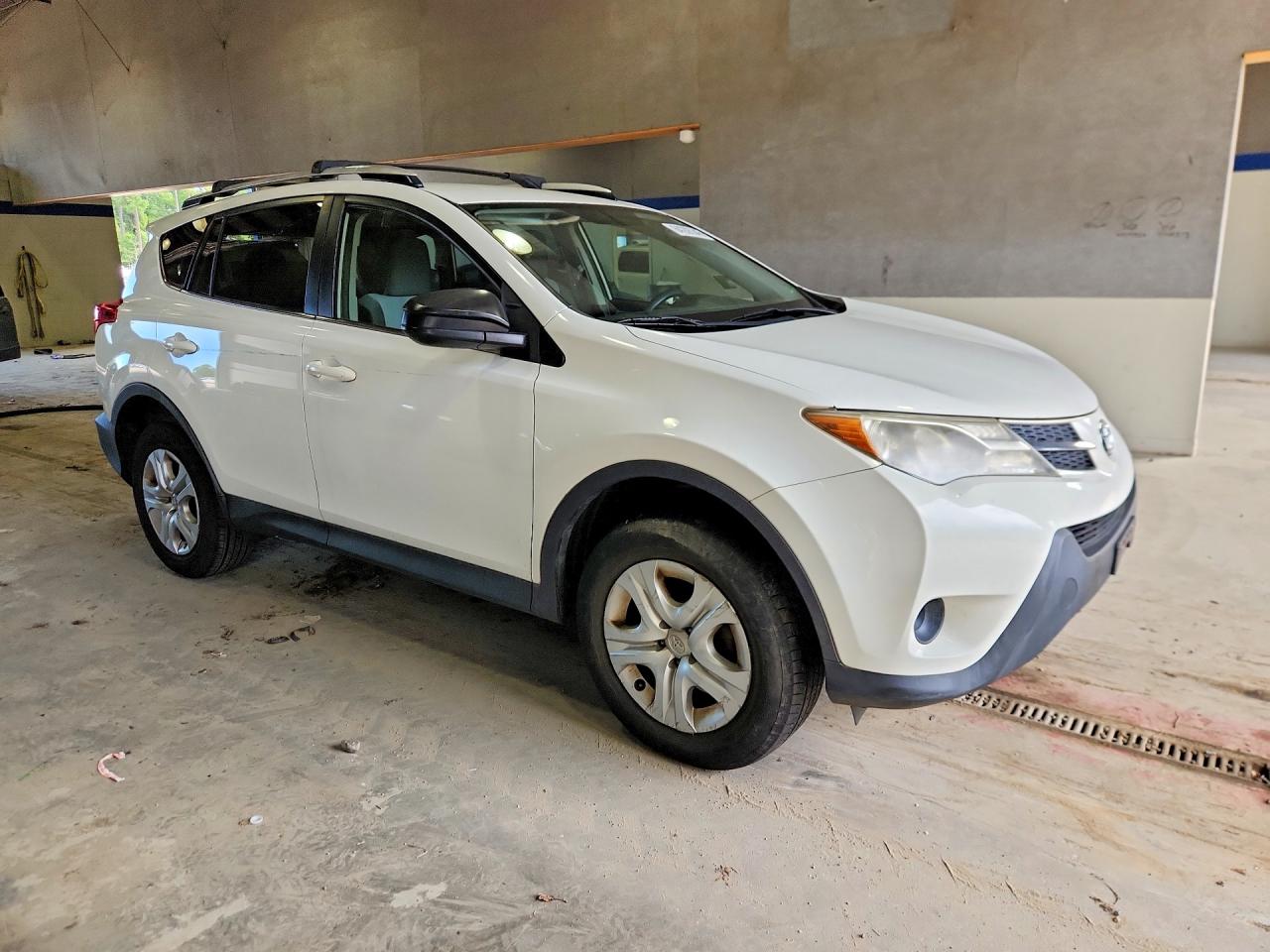 2014 Toyota Rav4 Le Белый vin: JTMBFREV7EJ003401