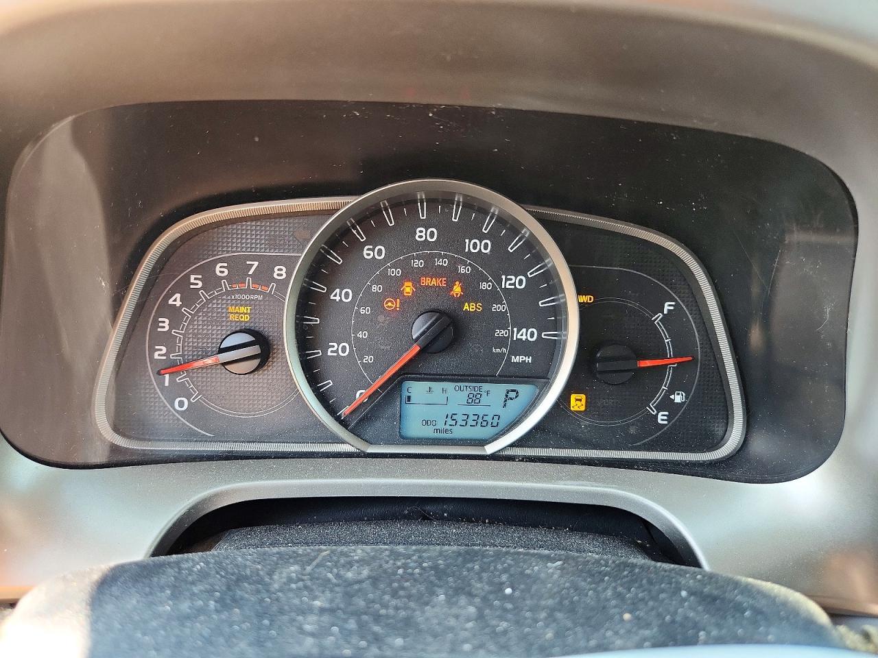 2014 Toyota Rav4 Le Red vin: JTMBFREV7EJ004080