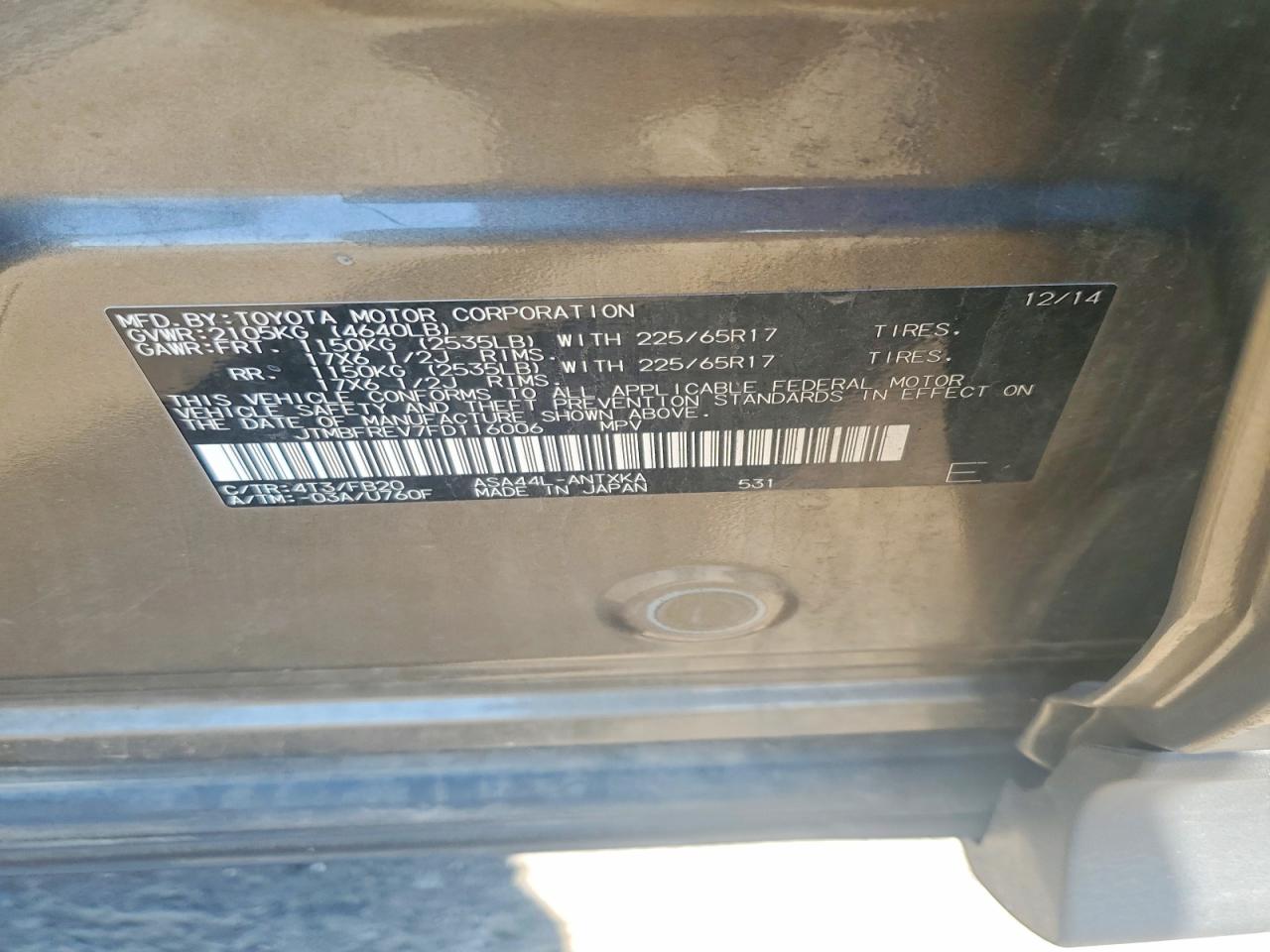 2015 Toyota Rav4 Le Tan vin: JTMBFREV7FD116006