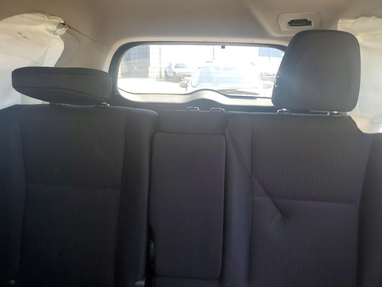 2015 Toyota Rav4 Le Tan vin: JTMBFREV7FD116006