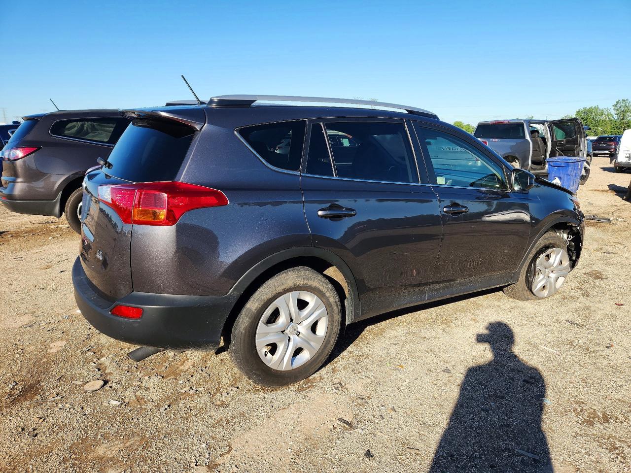 2015 Toyota Rav4 Le Gray vin: JTMBFREV7FJ024153