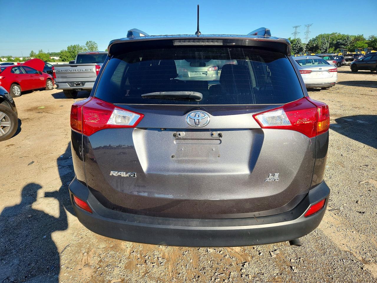 2015 Toyota Rav4 Le Gray vin: JTMBFREV7FJ024153