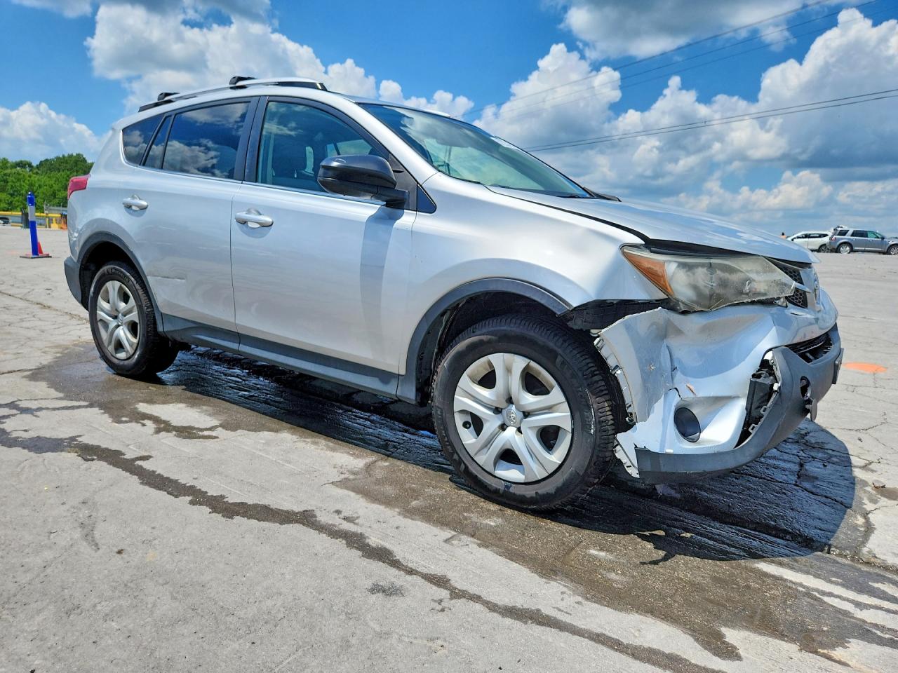 2013 Toyota Rav4 Le Silver vin: JTMBFREV8D5008727