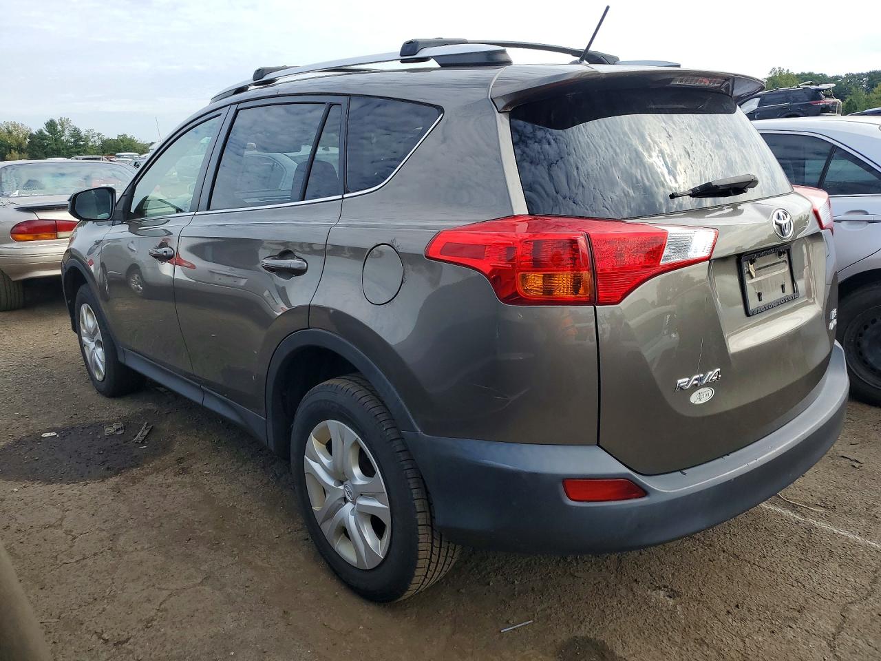 2013 Toyota Rav4 Le Brown vin: JTMBFREV8D5010137