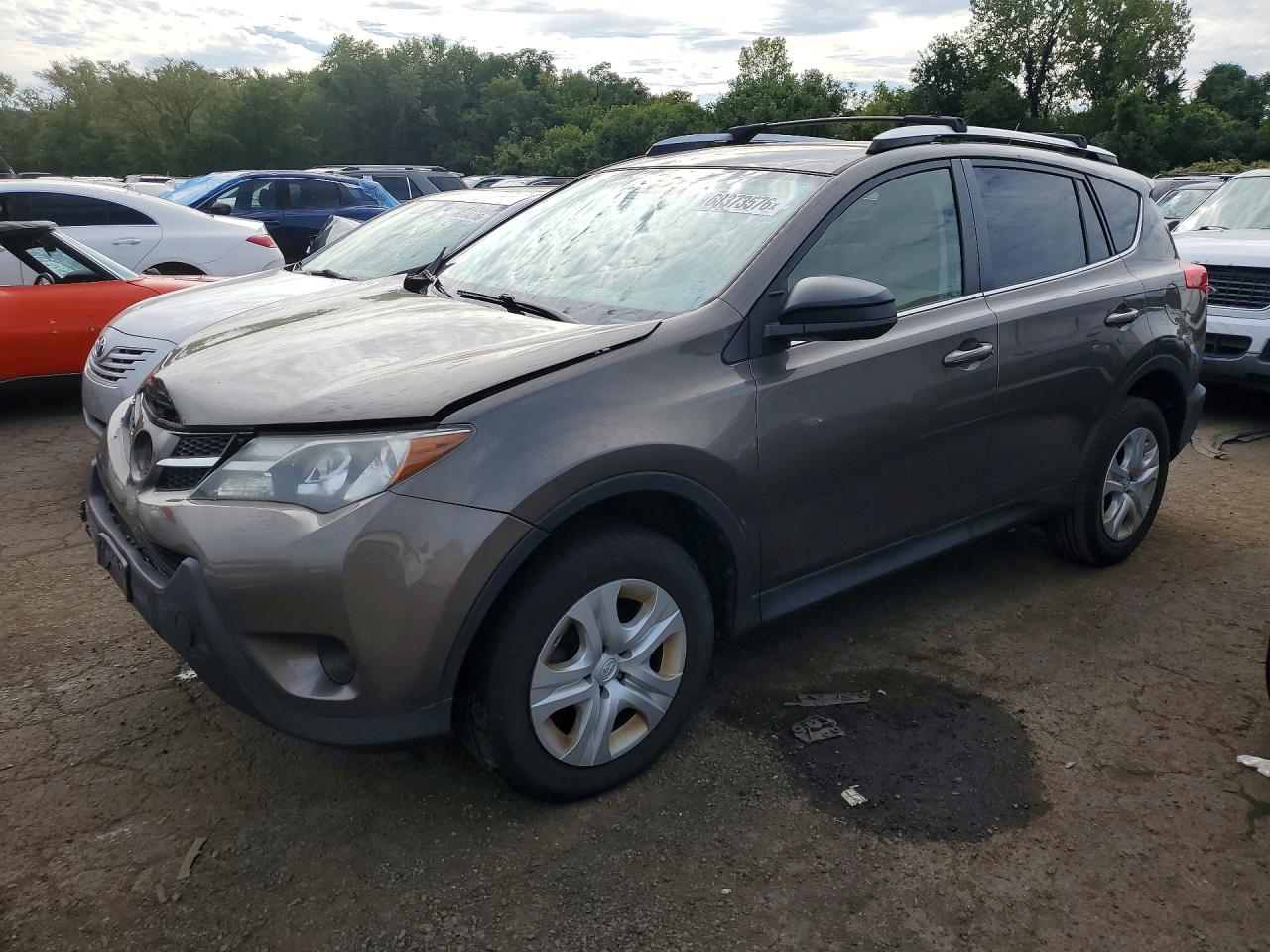 2013 Toyota Rav4 Le Brown vin: JTMBFREV8D5010137