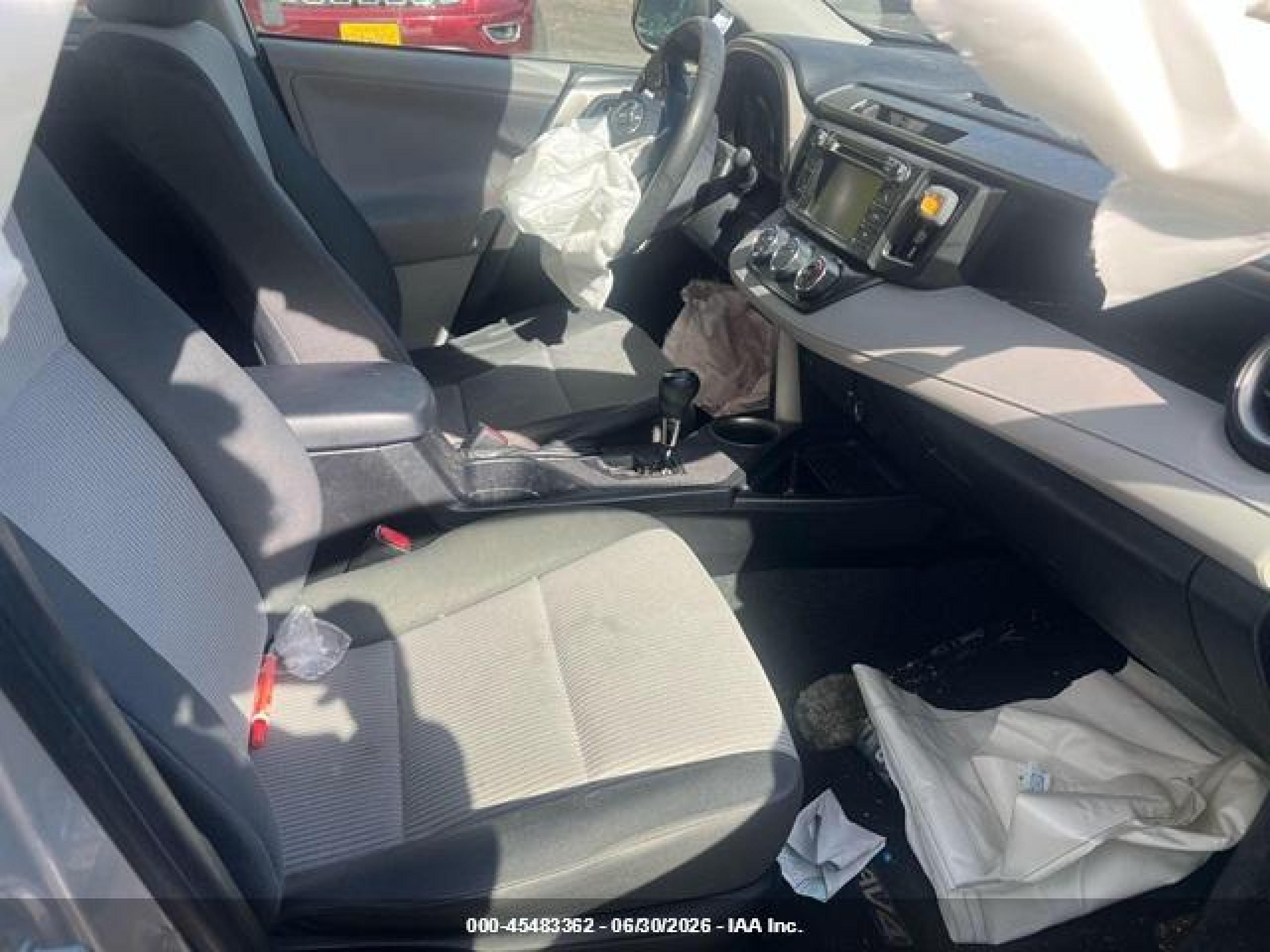2013 Toyota Rav4 Le Silver vin: JTMBFREV8DD021922
