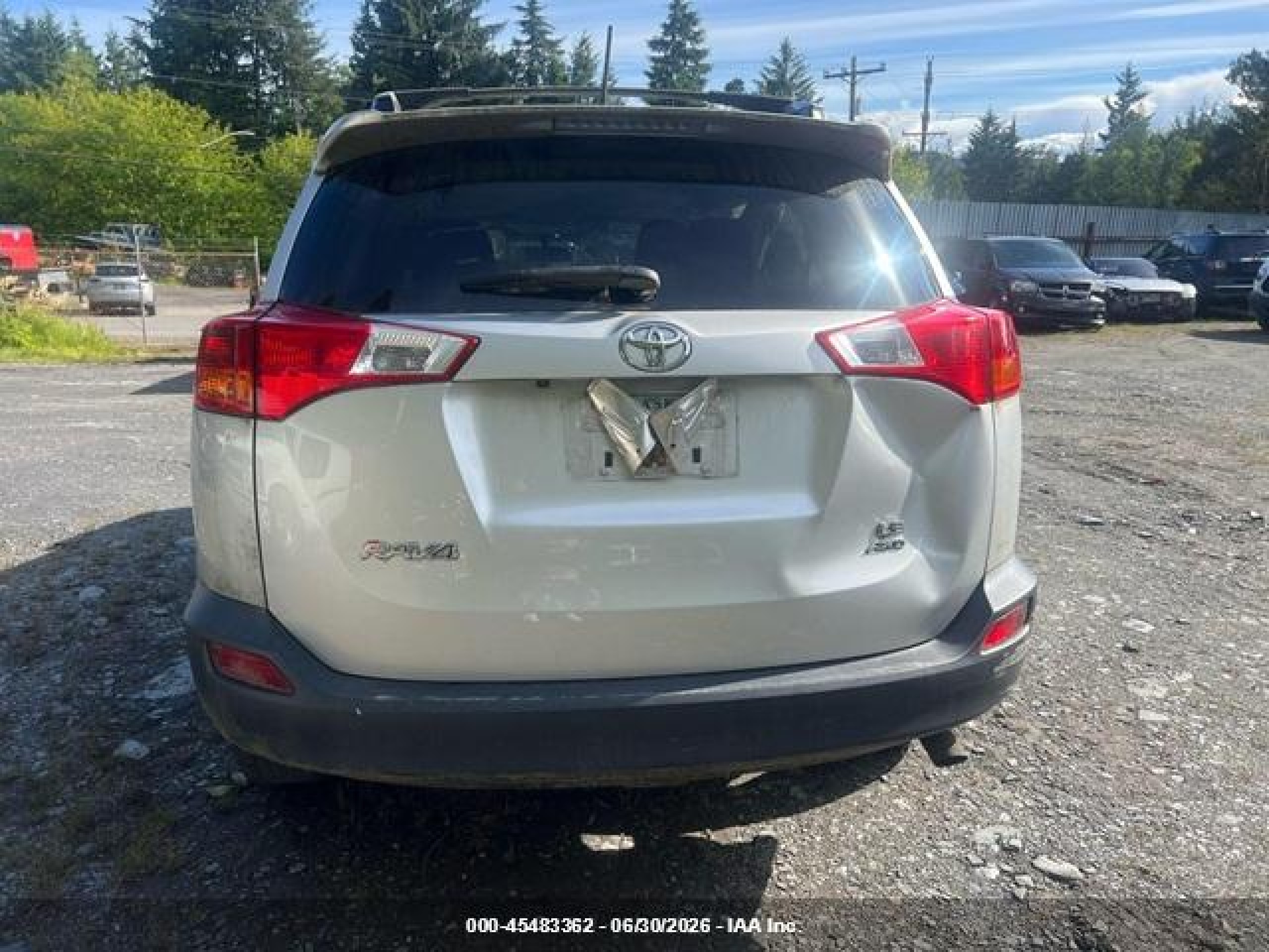 2013 Toyota Rav4 Le Silver vin: JTMBFREV8DD021922