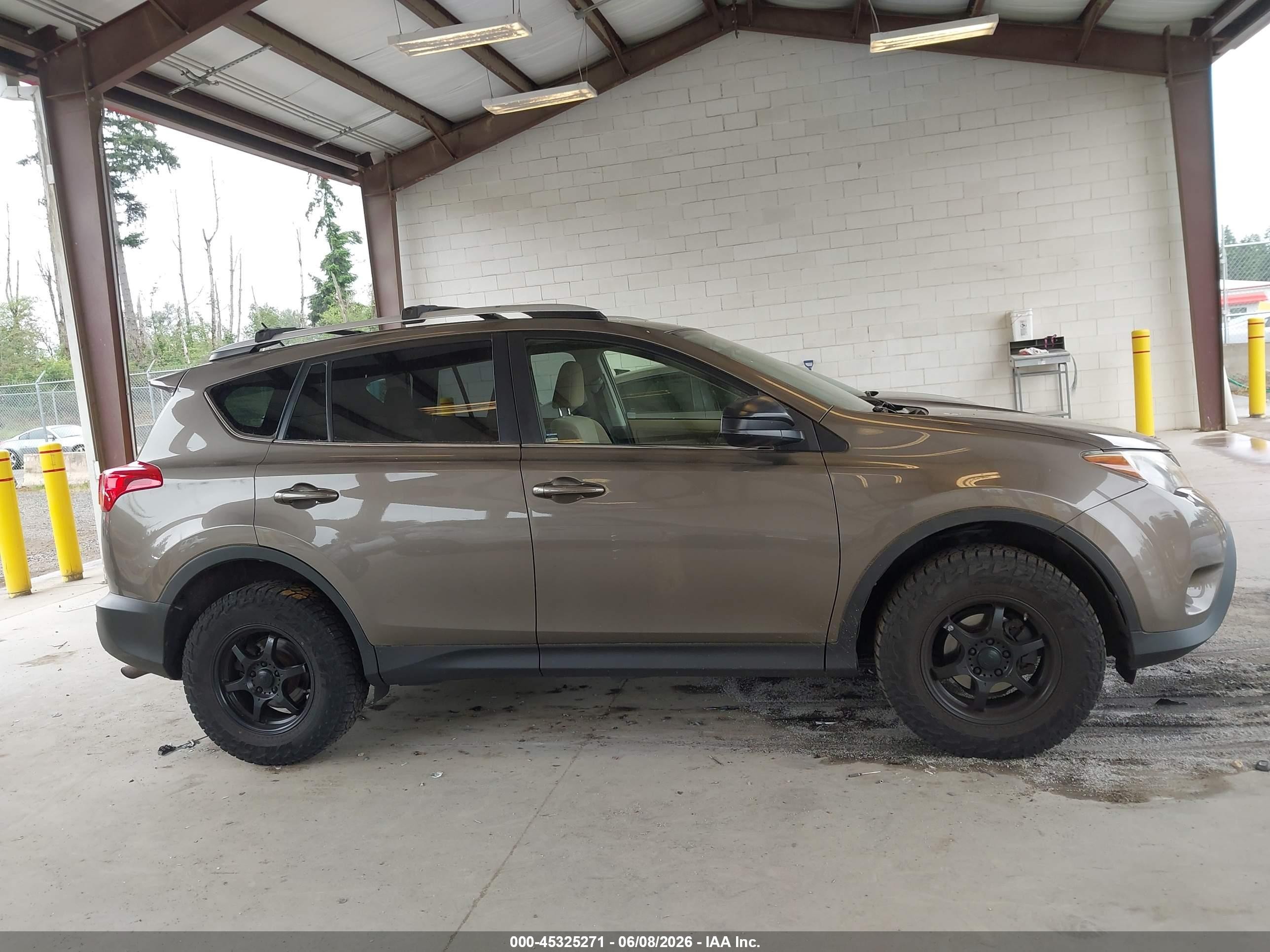 2013 Toyota Rav4 Le Коричневый vin: JTMBFREV8DD025422