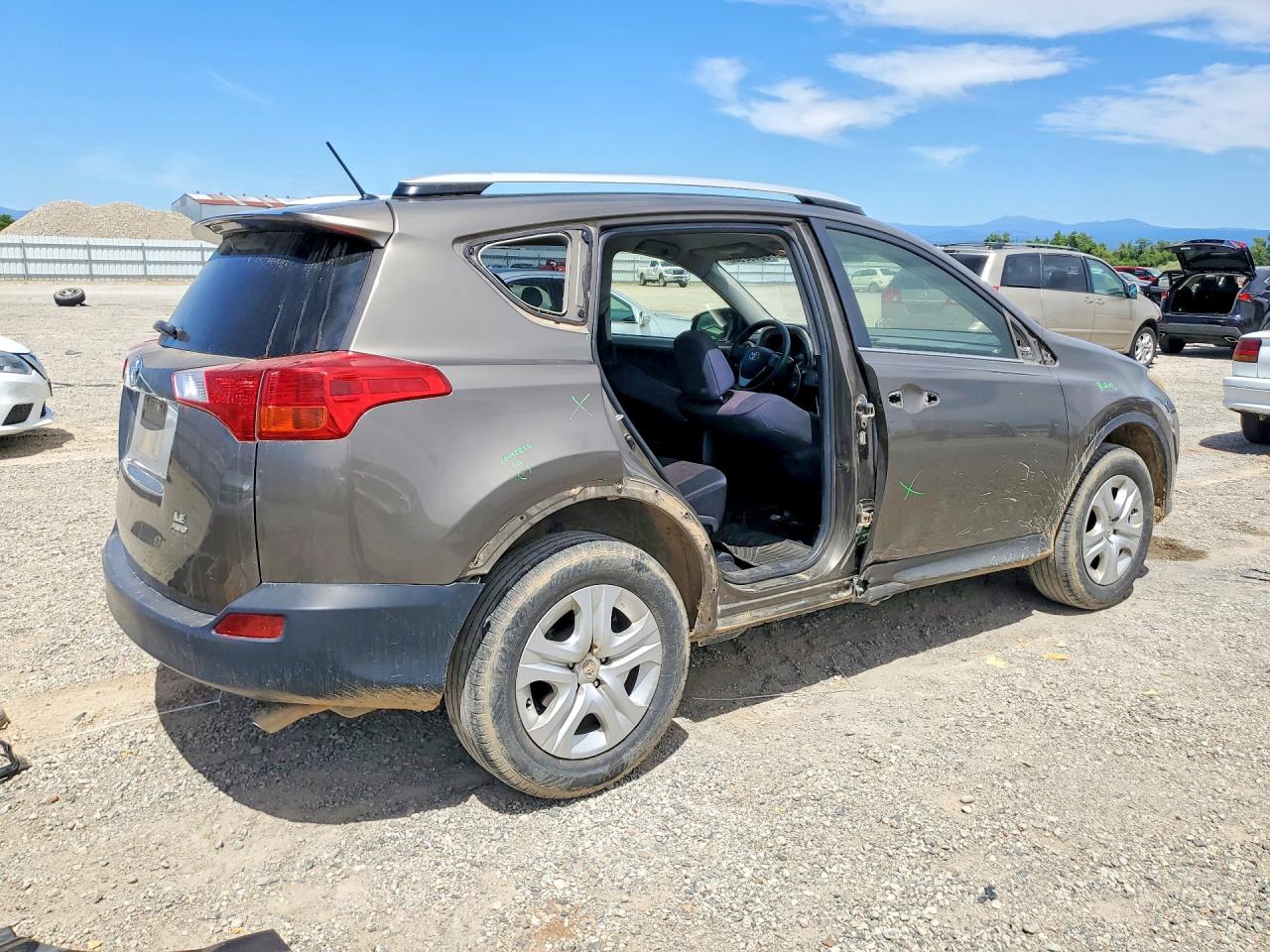 2014 Toyota Rav4 Le Gray vin: JTMBFREV8ED059801
