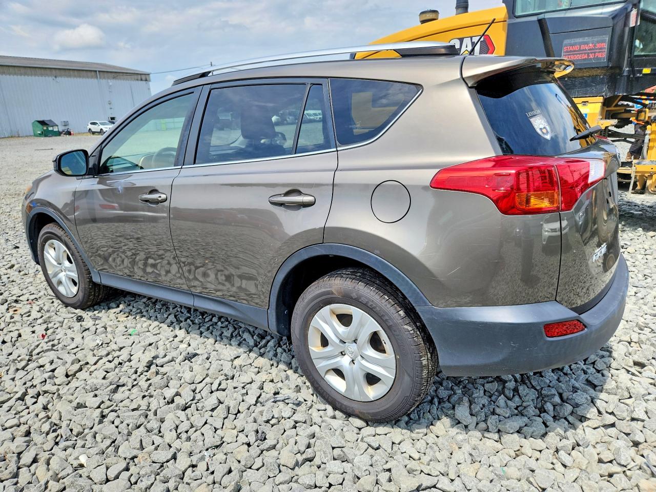 2015 Toyota Rav4 Le Желто-коричневый vin: JTMBFREV8FD148365