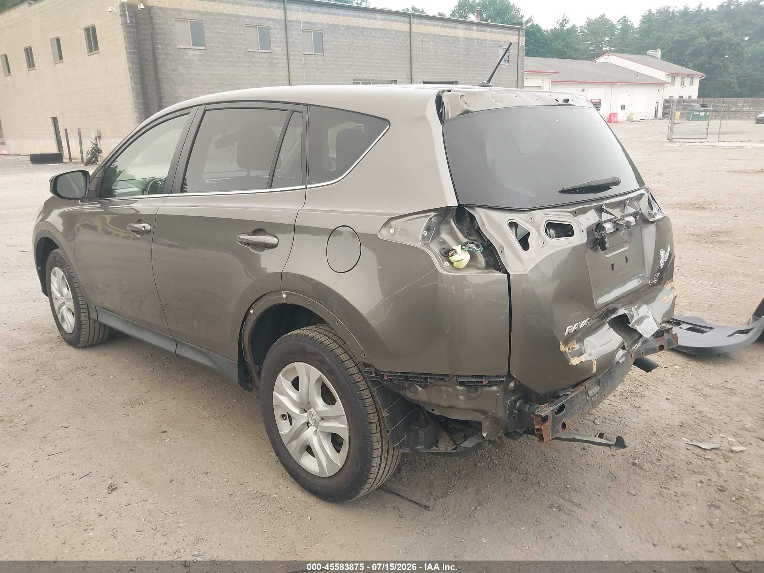 2015 Toyota Rav4 Le Brown vin: JTMBFREV8FD159544